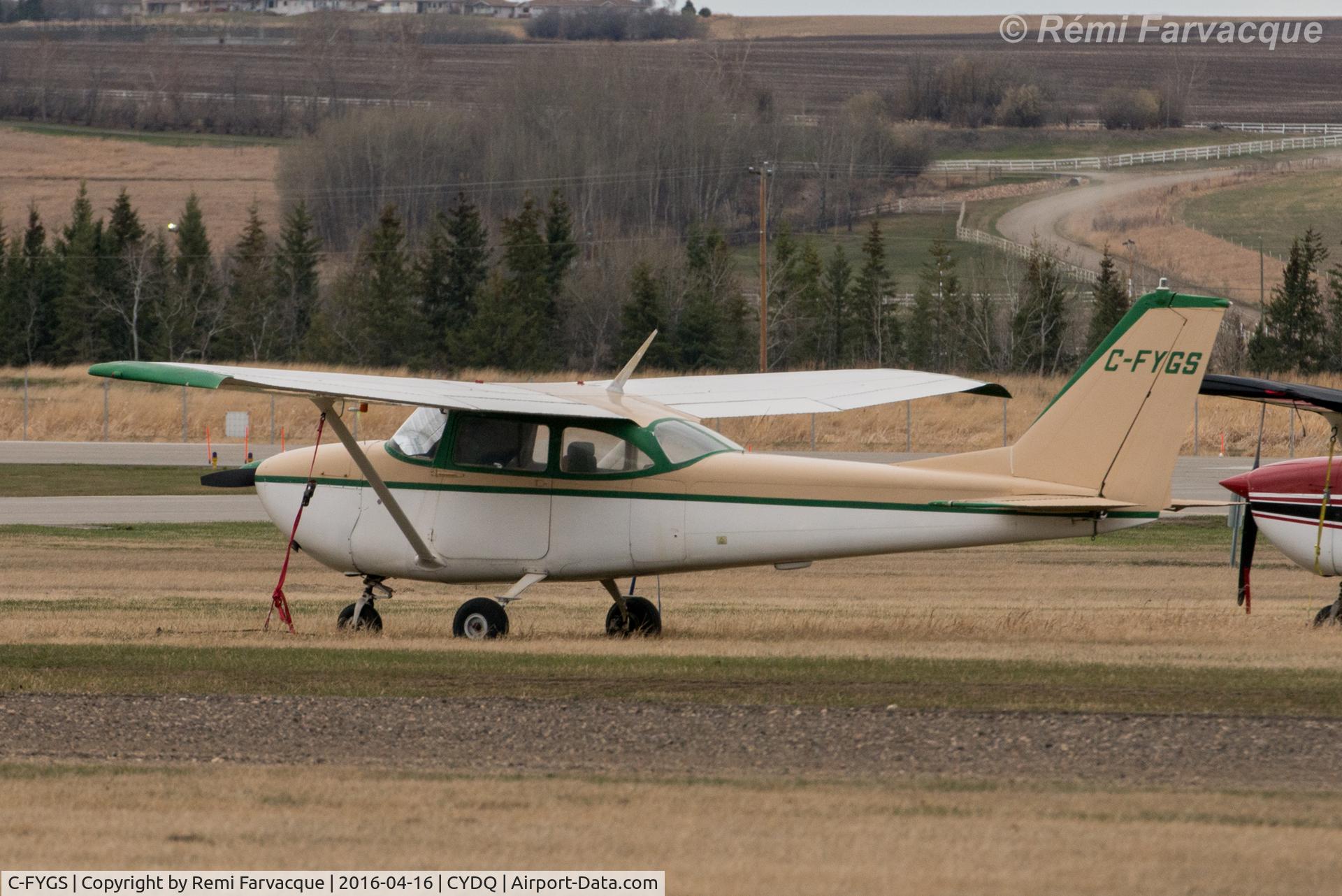 C-FYGS, 1962 Cessna 172D C/N 17249626, In the open.