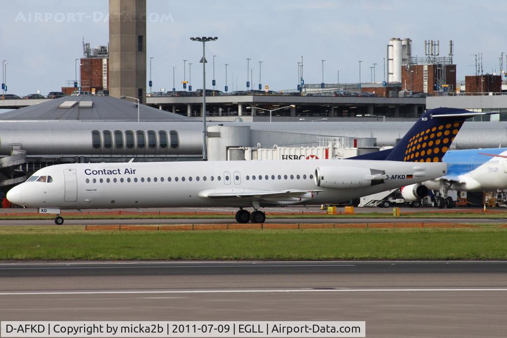 D-AFKD, 1994 Fokker 100 (F-28-0100) C/N 11500, Taxiing