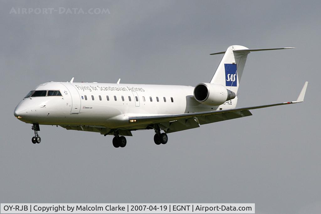 OY-RJB, 2000 Canadair CRJ-200LR (CL-600-2B19) C/N 7419, Canadair CL-600-2B19 Regional Jet CRJ-200LR on approach to 25 at Newcastle Airport, April 2007.