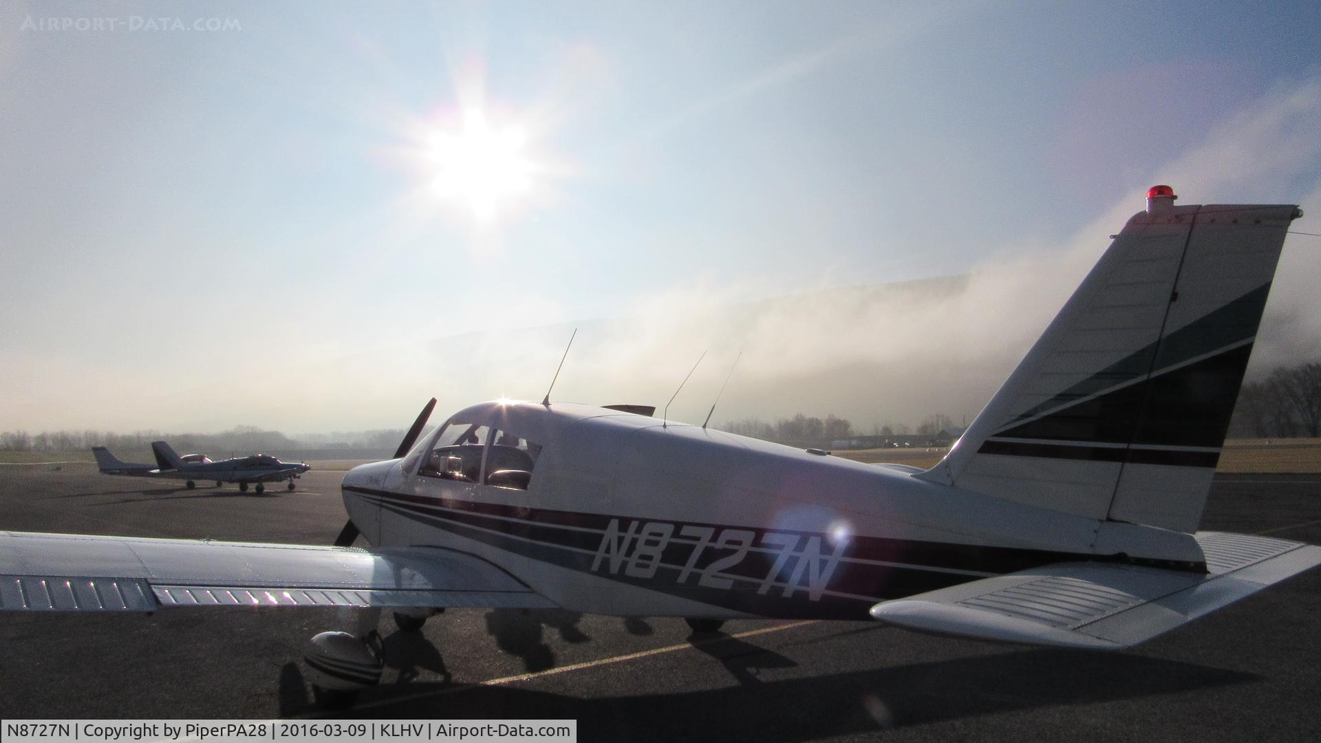 N8727N, 1969 Piper PA-28-140 Cherokee C/N 28-25540, Ready for takeoff!