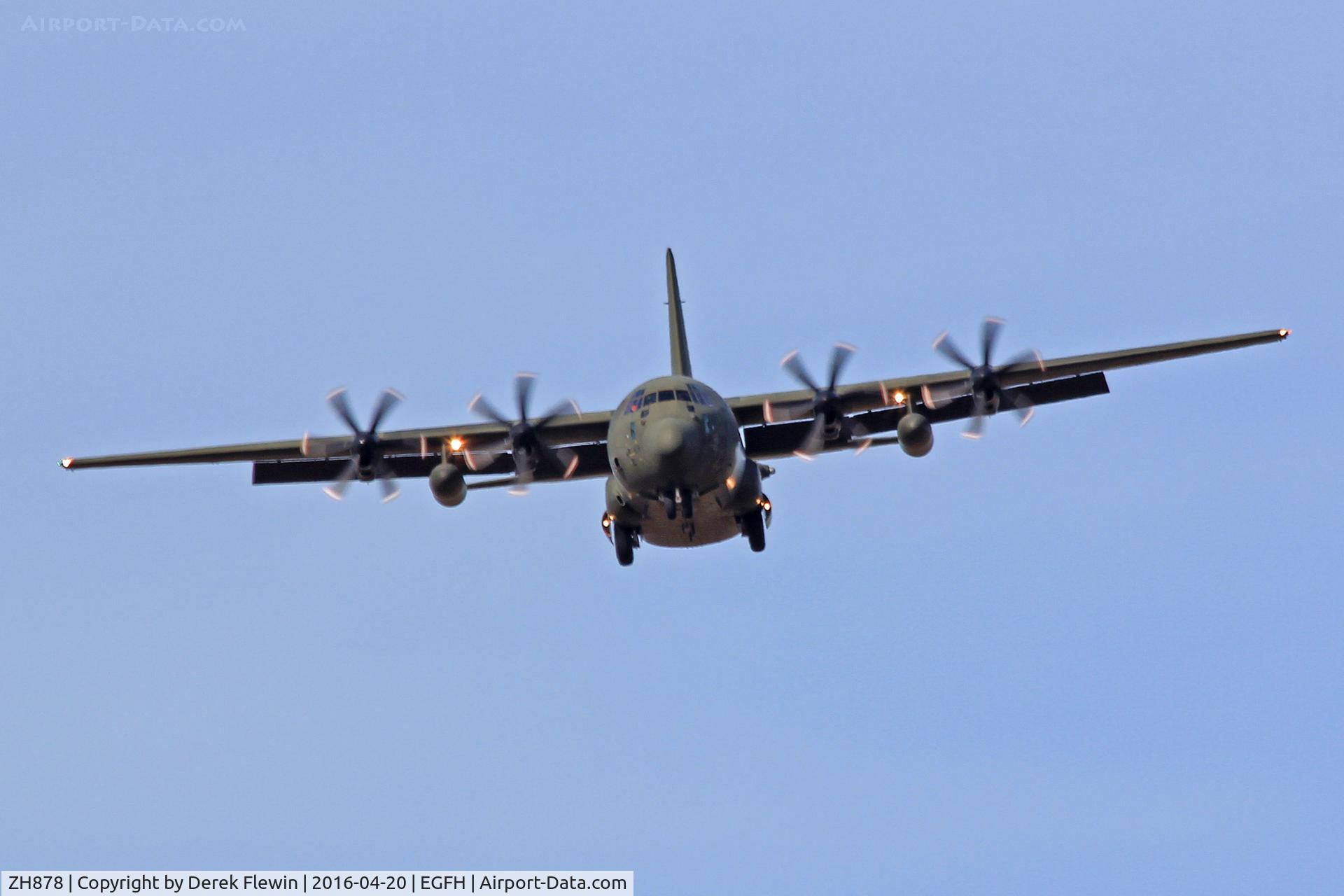 ZH878, 1998 Lockheed Martin C-130J-30 Hercules C.4 C/N 382-5462, Hercules C.4, RAF Brize Norton based, call sign Ascot 189, previously N73232, on aproach runway 22.