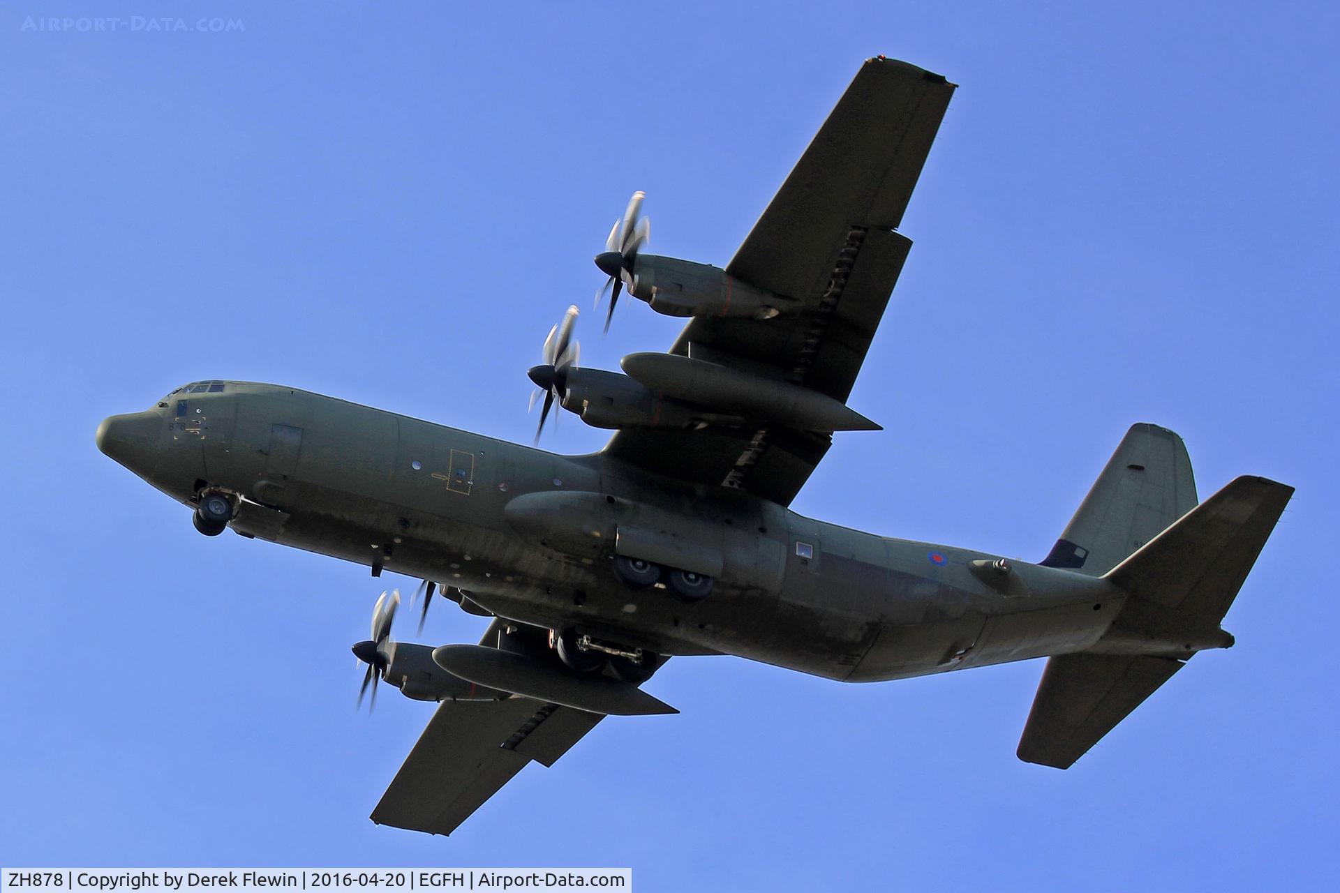 ZH878, 1998 Lockheed Martin C-130J-30 Hercules C.4 C/N 382-5462, Hercules C.4, RAF Brize Norton based, call sign Ascot 189, previously N73232, pulling out from runway 22.