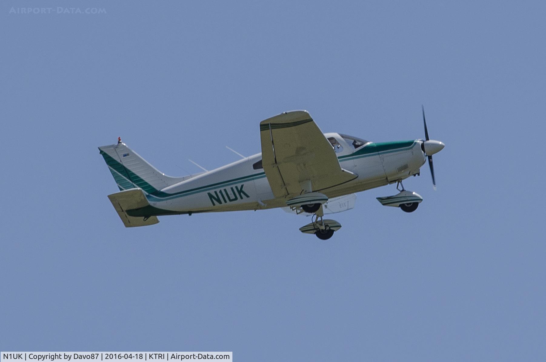 N1UK, 1977 Piper PA-28-181 C/N 28-7790564, Taking off from Tri-Cities Airport on April 18th, 2016,