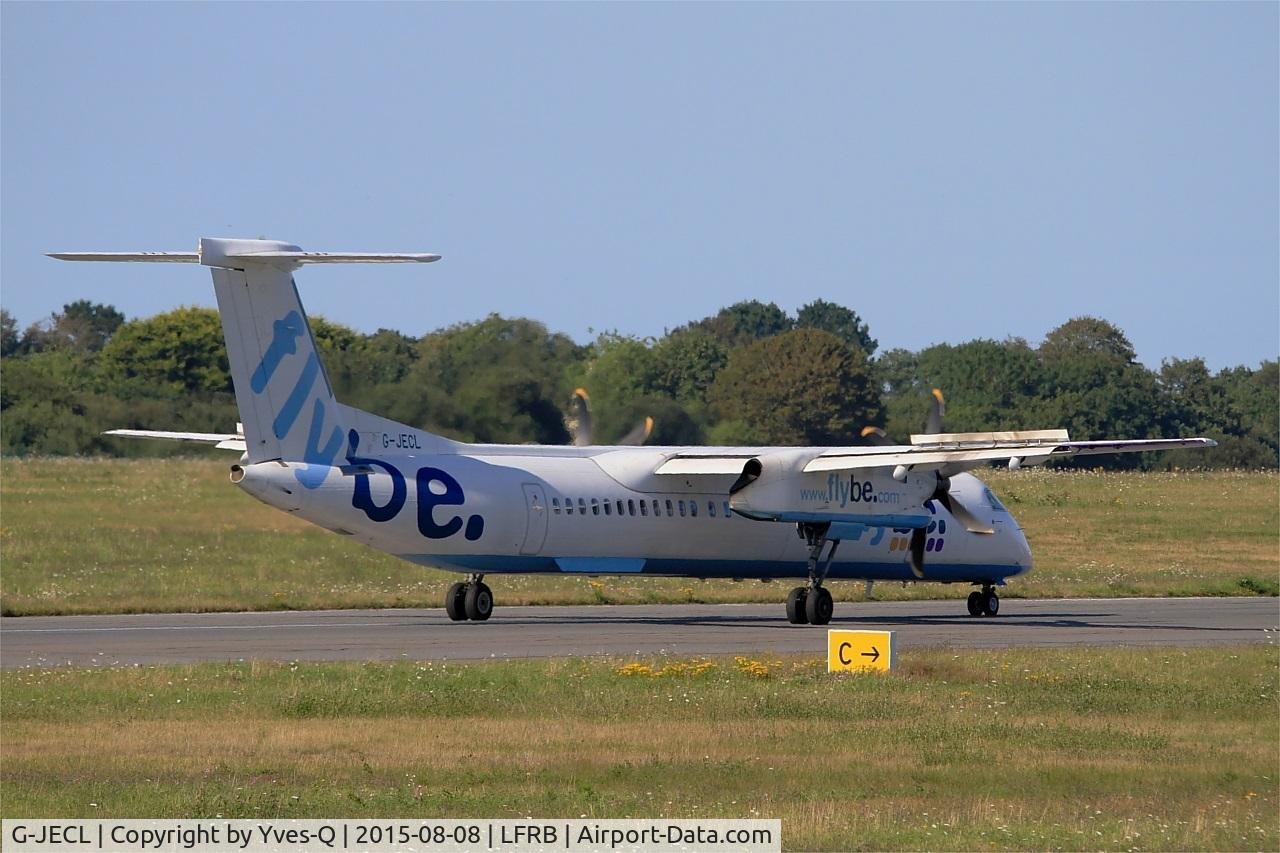 G-JECL, 2005 De Havilland Canada DHC-8-402Q Dash 8 C/N 4114, De Havilland Canada DHC-8-402Q Dash 8, Reverse thrust landing rwy 07R, Brest-Bretagne Airport (LFRB-BES)