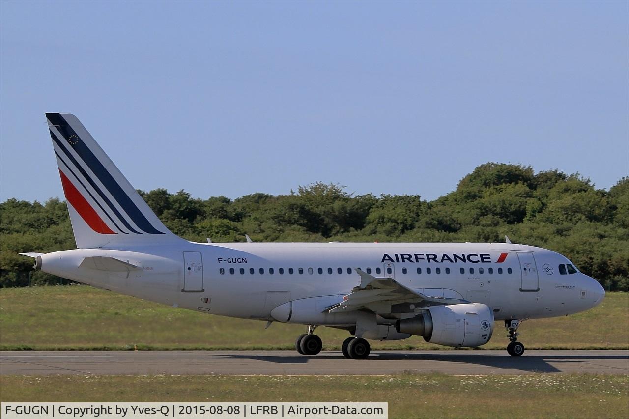 F-GUGN, 2006 Airbus A318-111 C/N 2918, Airbus A318-111, Take off run rwy 07R, Brest-Bretagne airport (LFRB-BES)