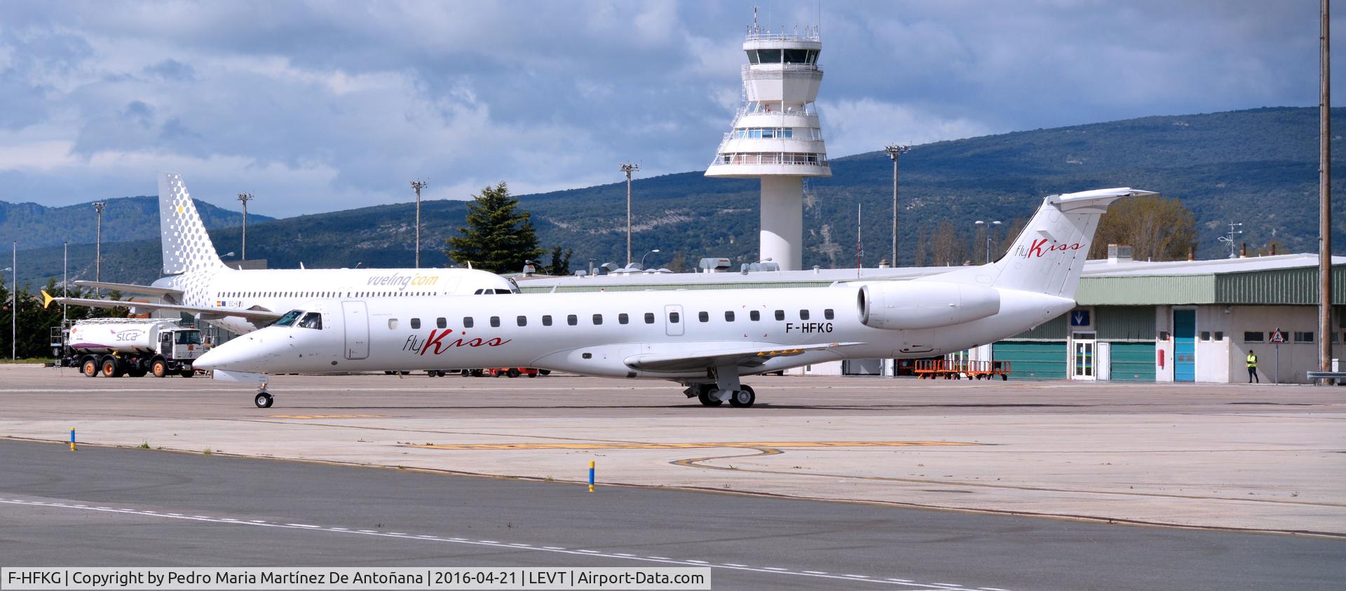 F-HFKG, 2000 Embraer ERJ-145LR (EMB-145LR) C/N 145253, Foronda - Vitoria-Gasteiz - España