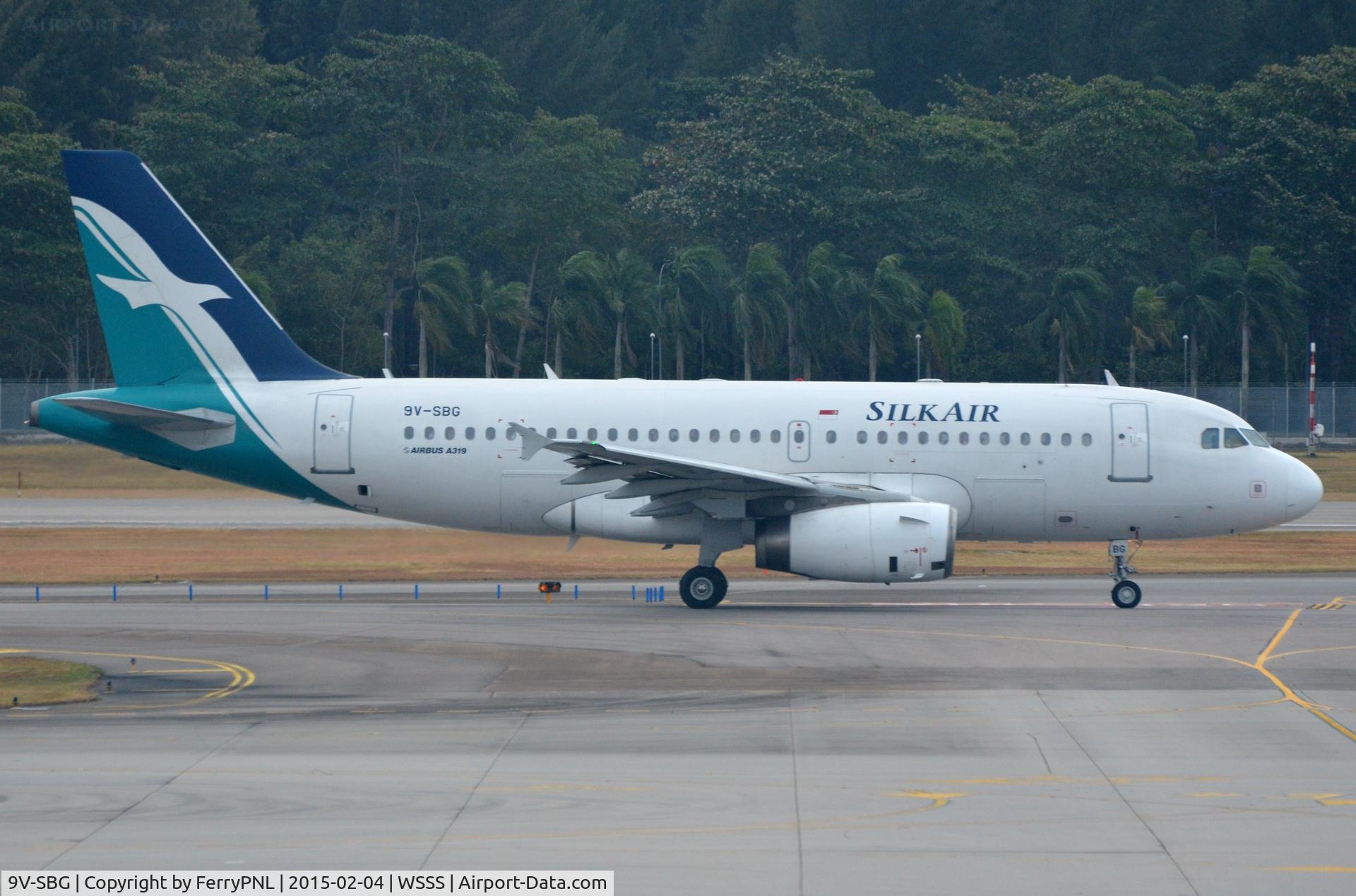 9V-SBG, 2010 Airbus A319-133 C/N 4215, Silk Air taxies out for departure