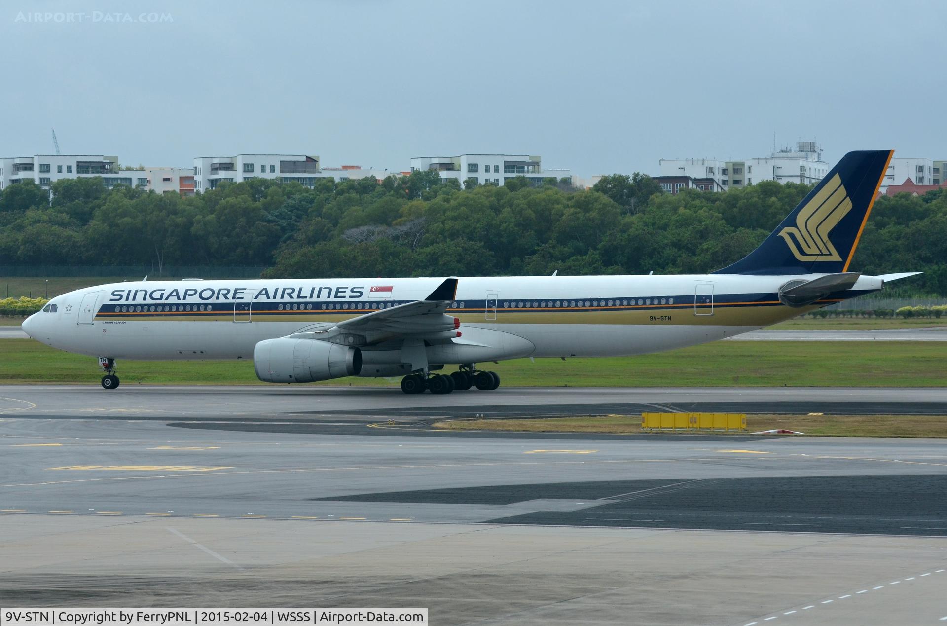 9V-STN, 2010 Airbus A330-343X C/N 1124, A333 taxiing past.