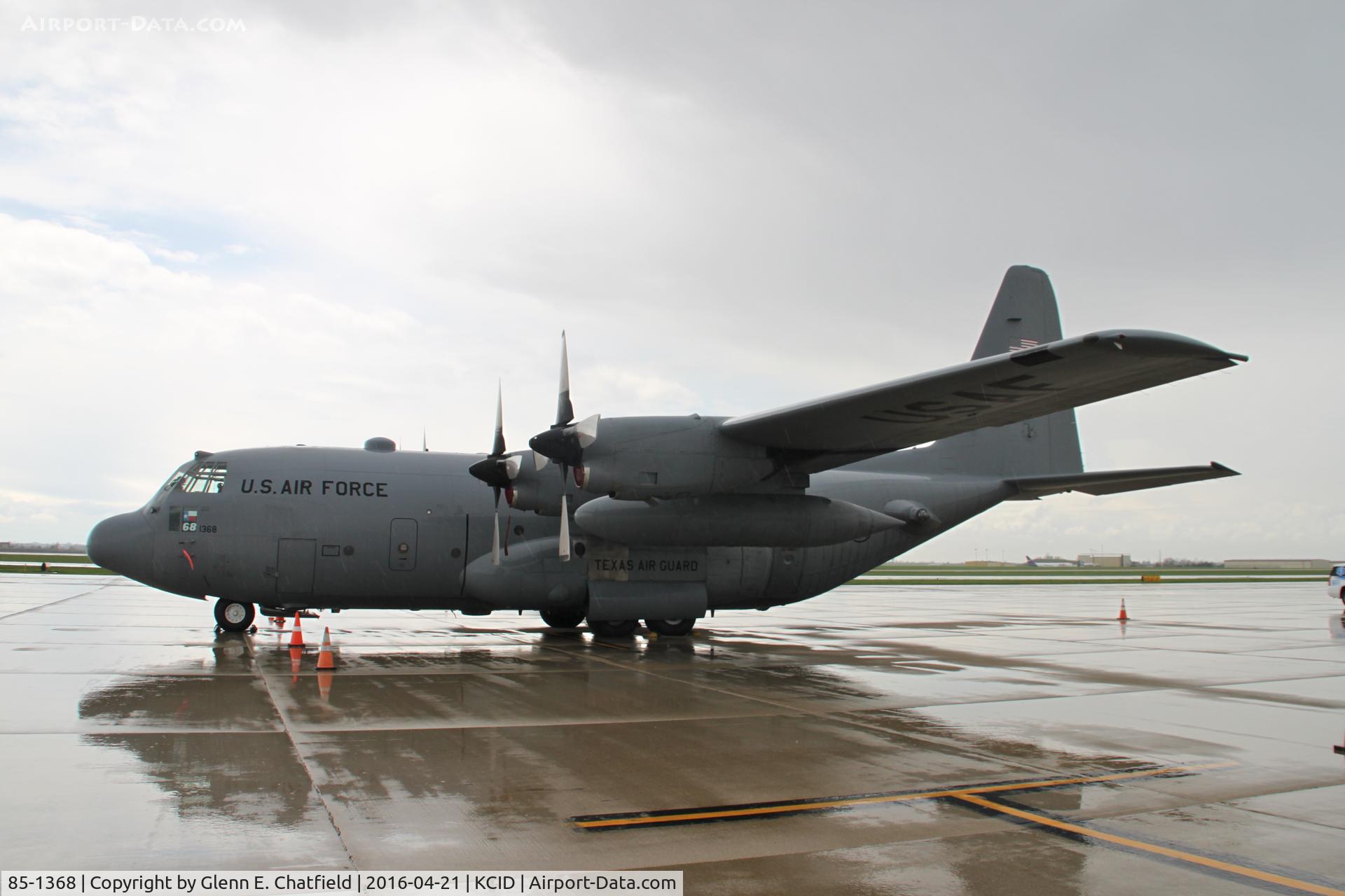 85-1368, 1985 Lockheed C-130H Hercules C/N 382-5084, Rainy day shot.
