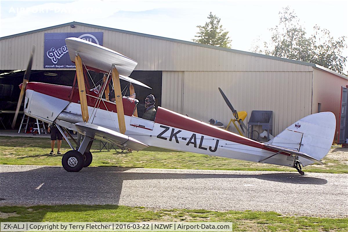 ZK-ALJ, De Havilland DH-82A Tiger Moth II C/N 83499, At Wanaka