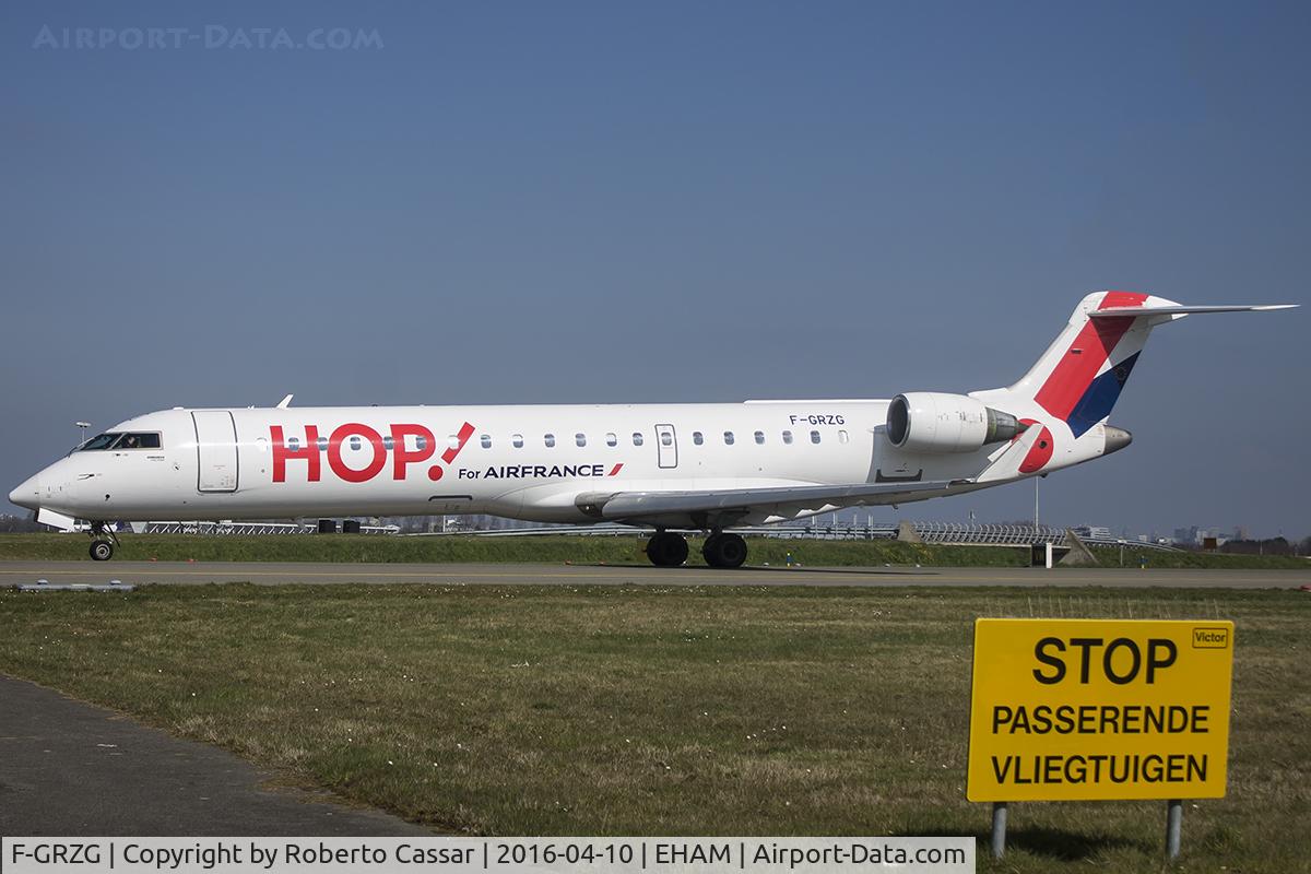 F-GRZG, 2002 Bombardier CRJ-701 (CL-600-2C10) Regional Jet C/N 10037, Amsterdam