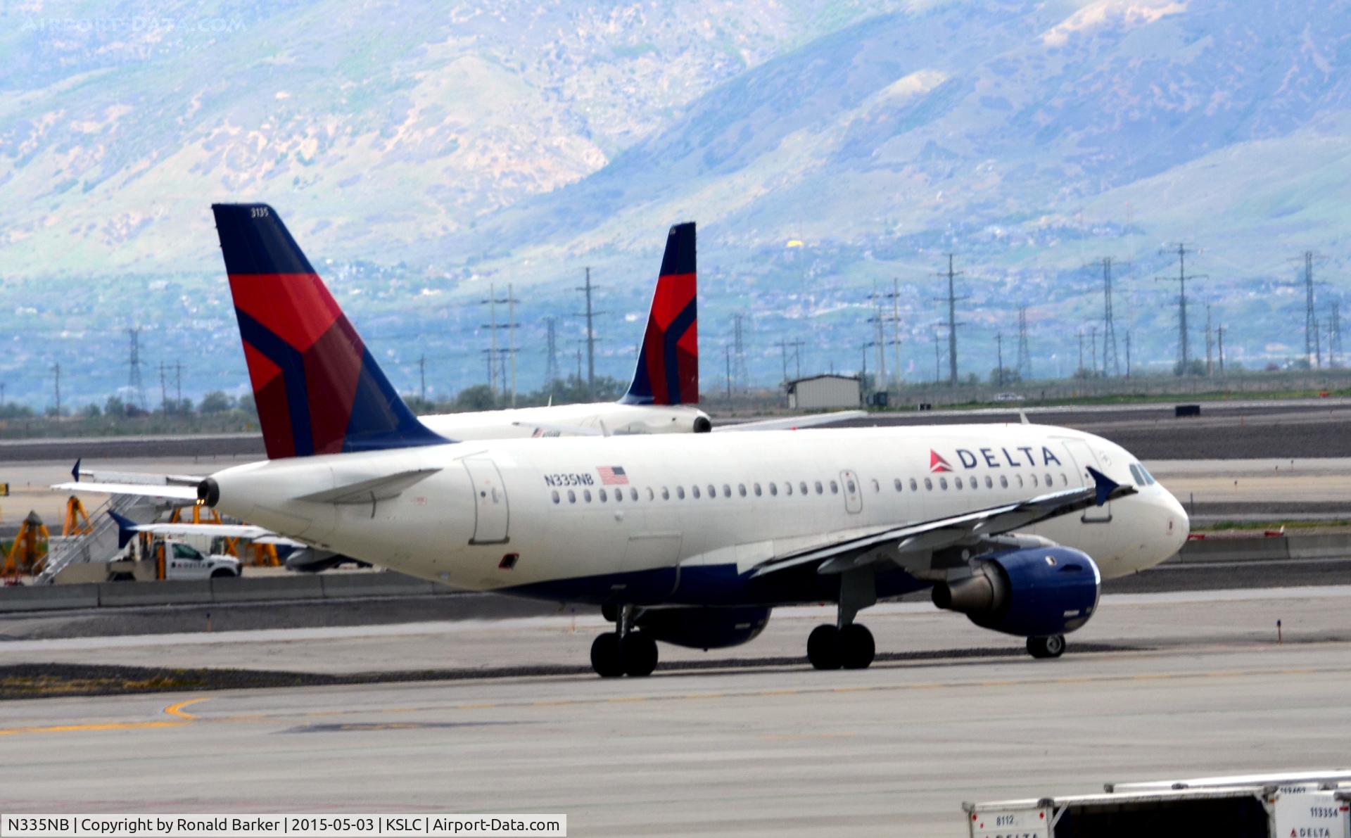 N335NB, 2002 Airbus A319-114 C/N 1662, Taxi SLC