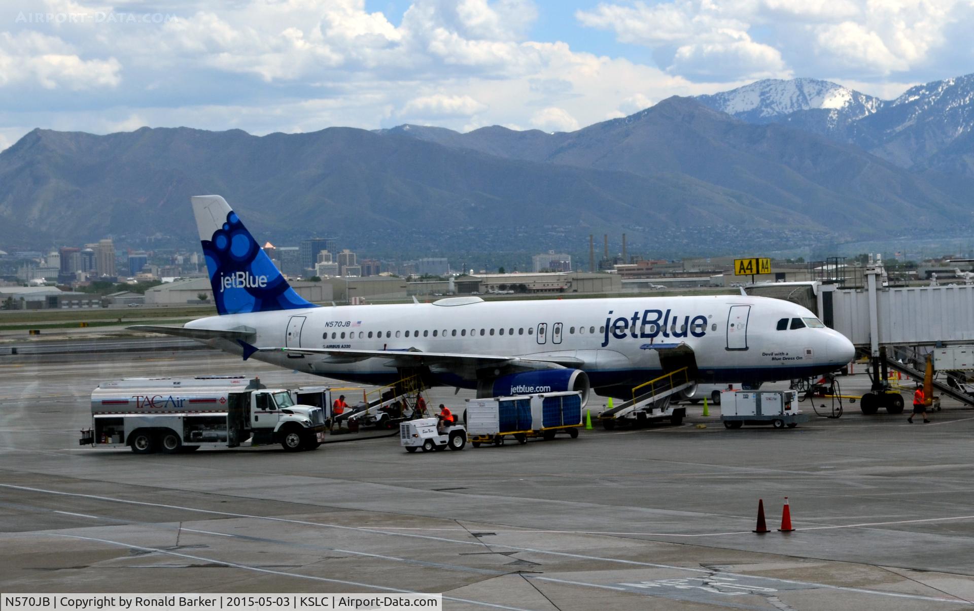 N570JB, 2003 Airbus A320-232 C/N 2099, Gate A4 SLC