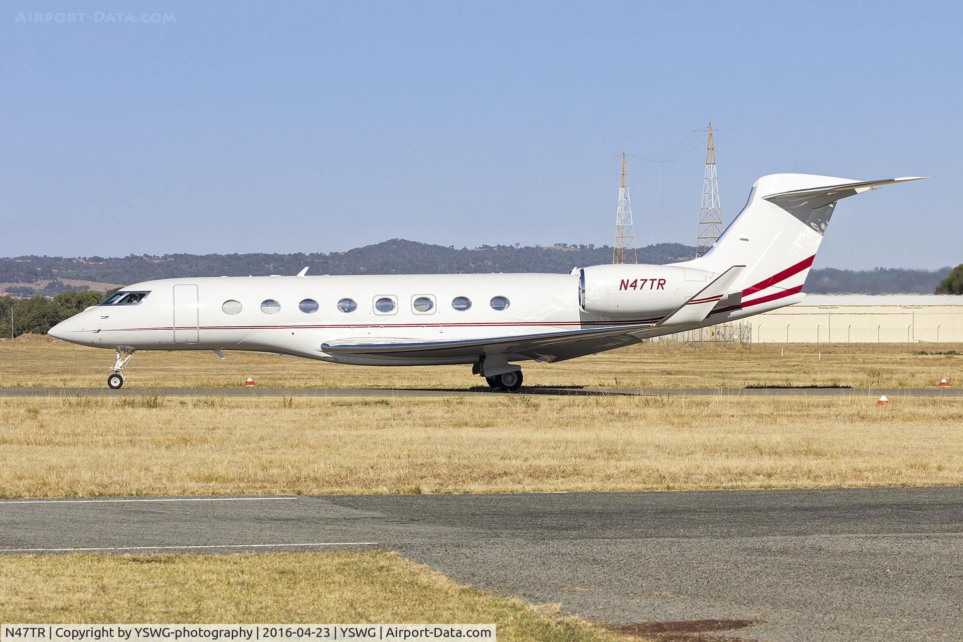 N47TR, 2014 Gulfstream Aerospace G650 (G-VI) C/N 6101, AvWest (N47TR) Gulfstream Aerospace G-VI (G650) taxiing at Wagga Wagga Airport.