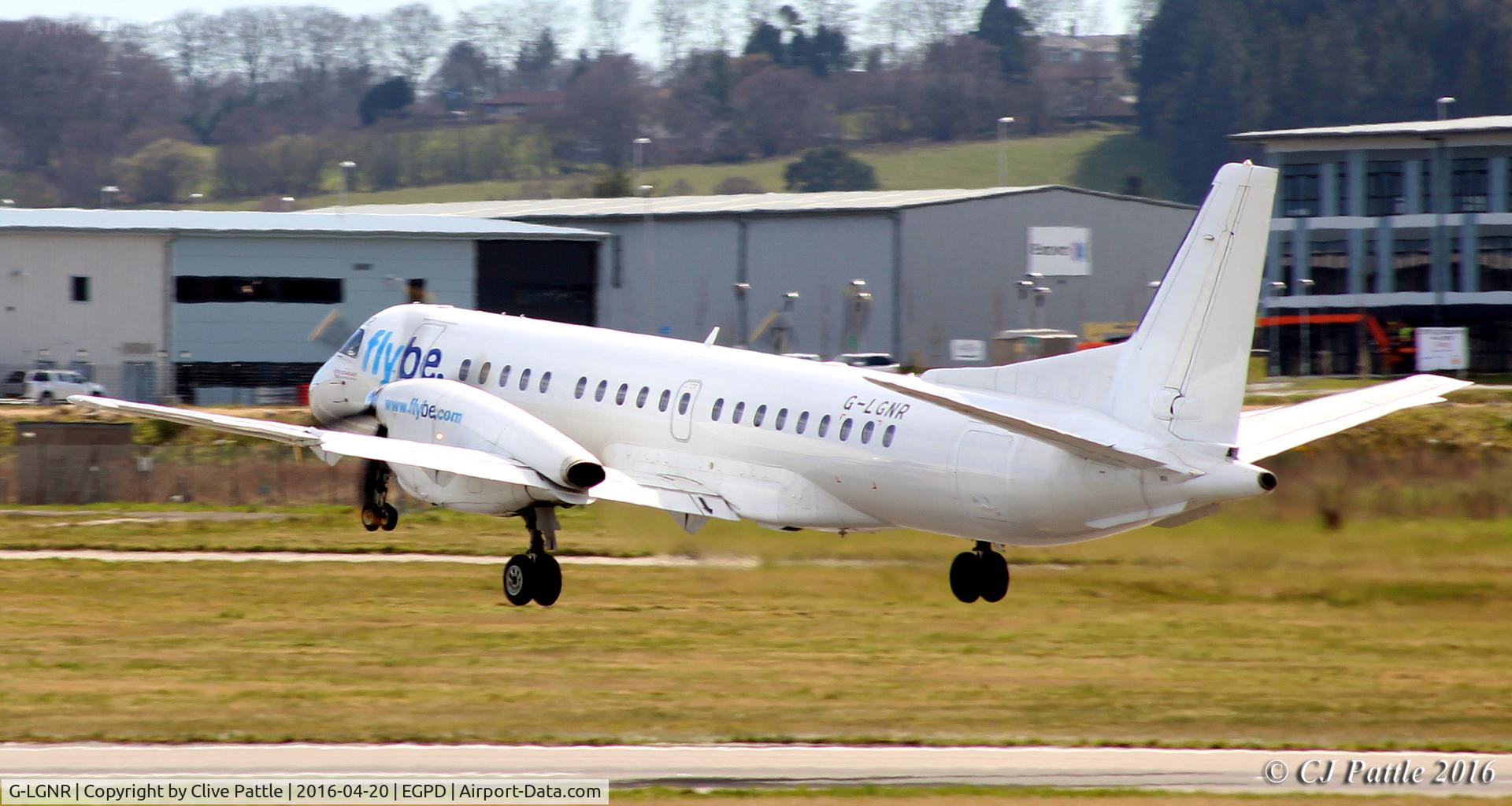 G-LGNR, 1993 Saab 2000 C/N 2000-004, In action at Aberdeen International EGPD