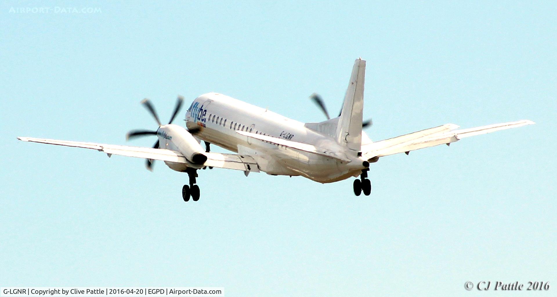G-LGNR, 1993 Saab 2000 C/N 2000-004, Departing Aberdeen International EGPD