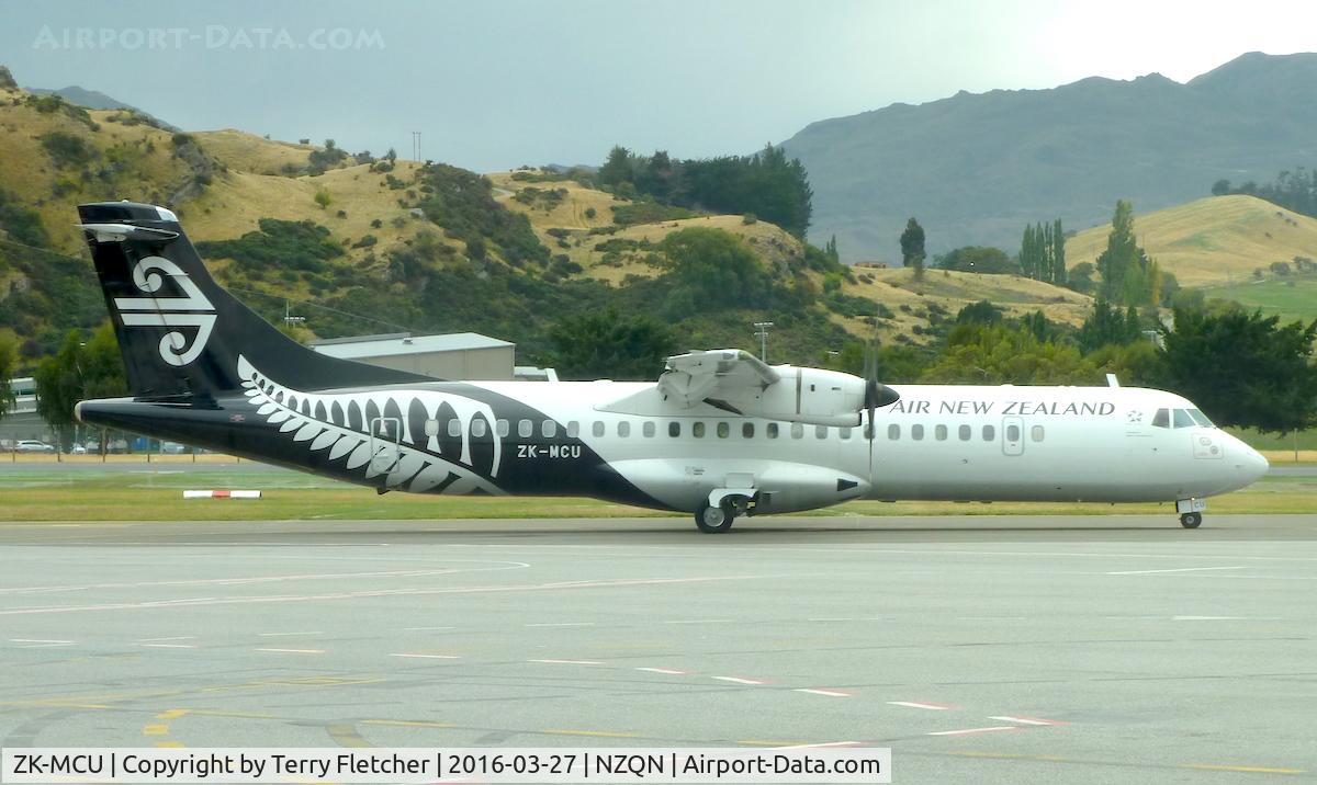 ZK-MCU, 2000 ATR 72-212A C/N 632, At Queenstown