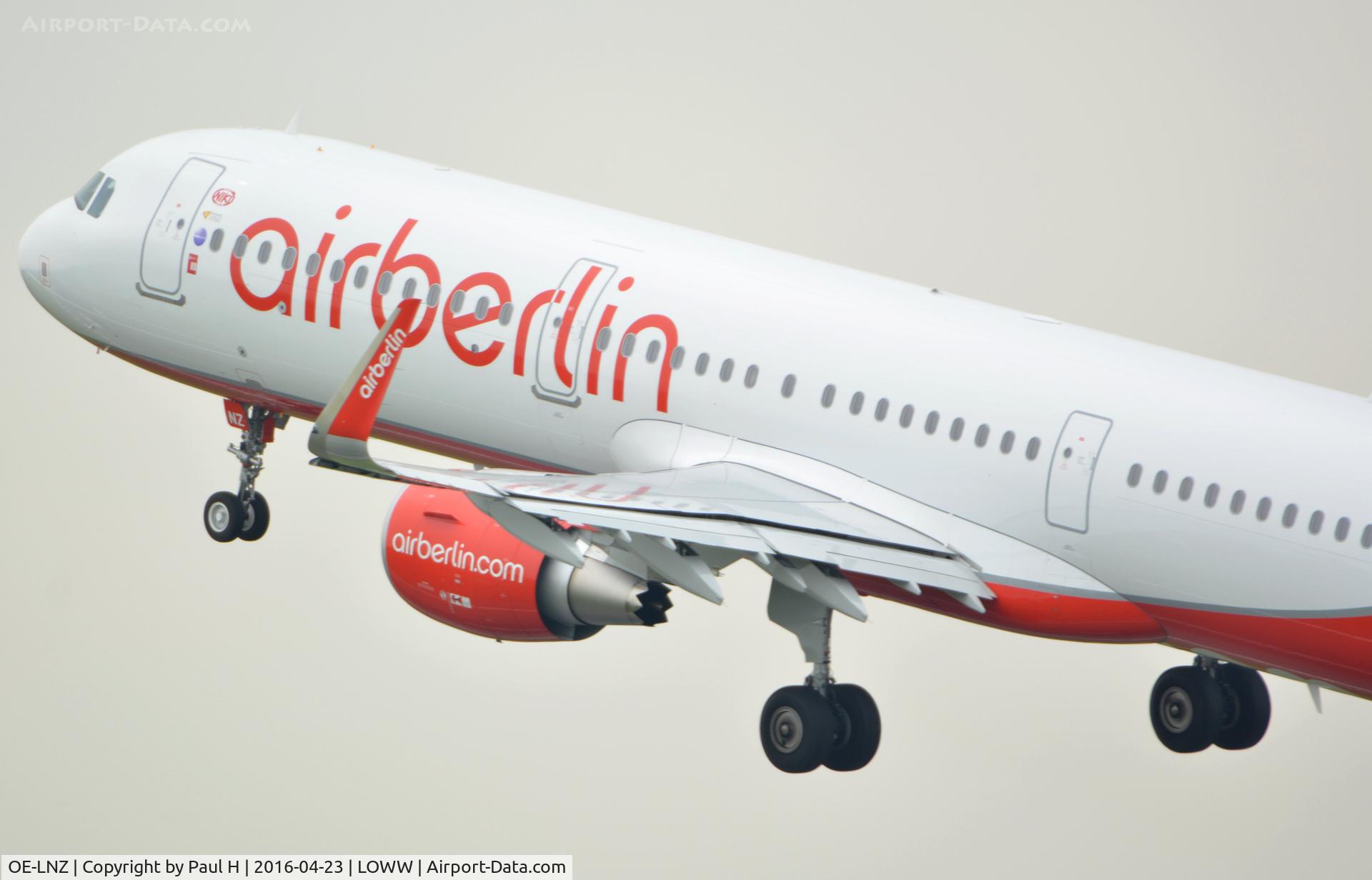 OE-LNZ, 2016 Airbus A321-211 C/N 6979, A321 SL taking off at VIE/LOWW