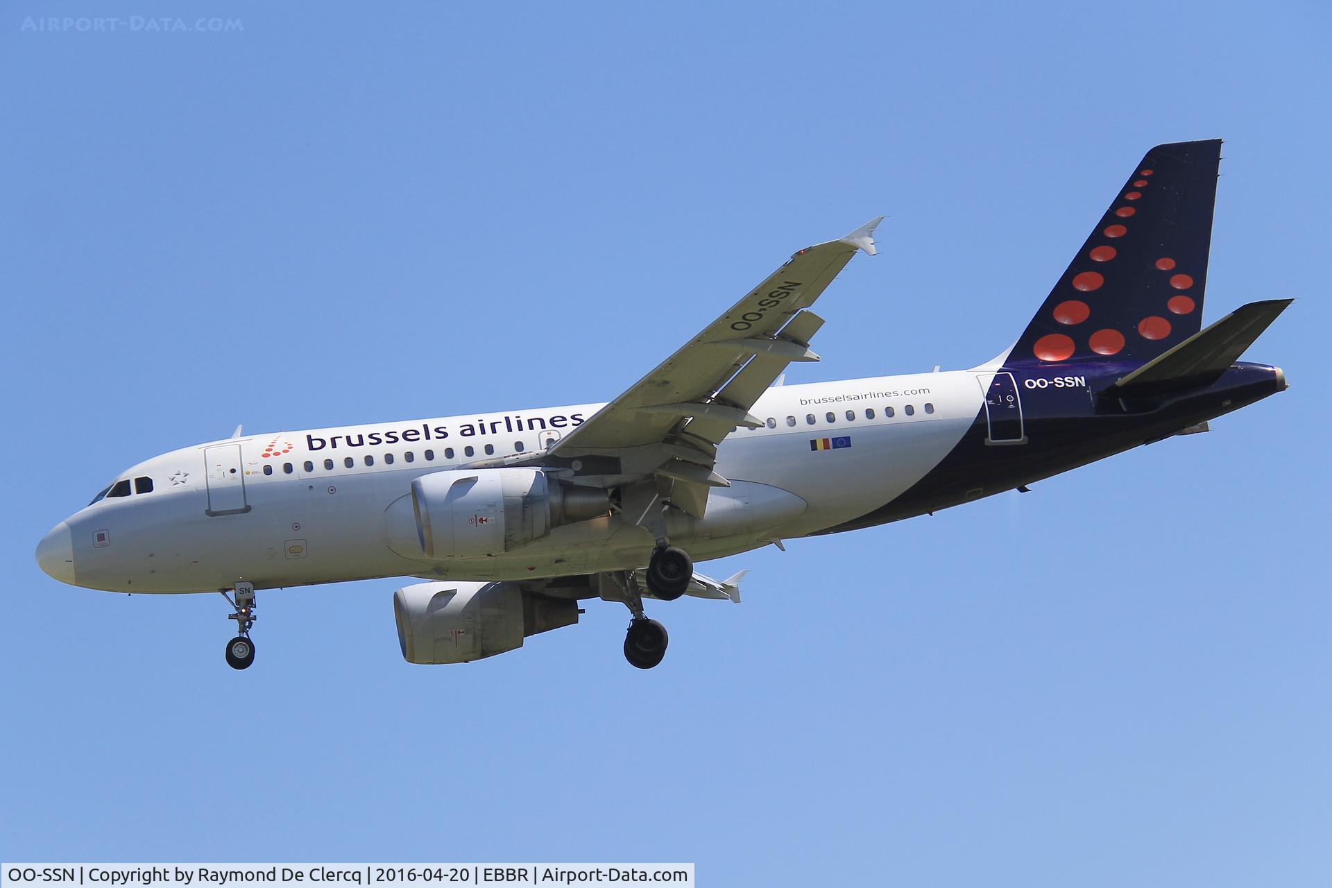 OO-SSN, 2003 Airbus A319-112 C/N 1963, Landing at Brussels rwy 01.