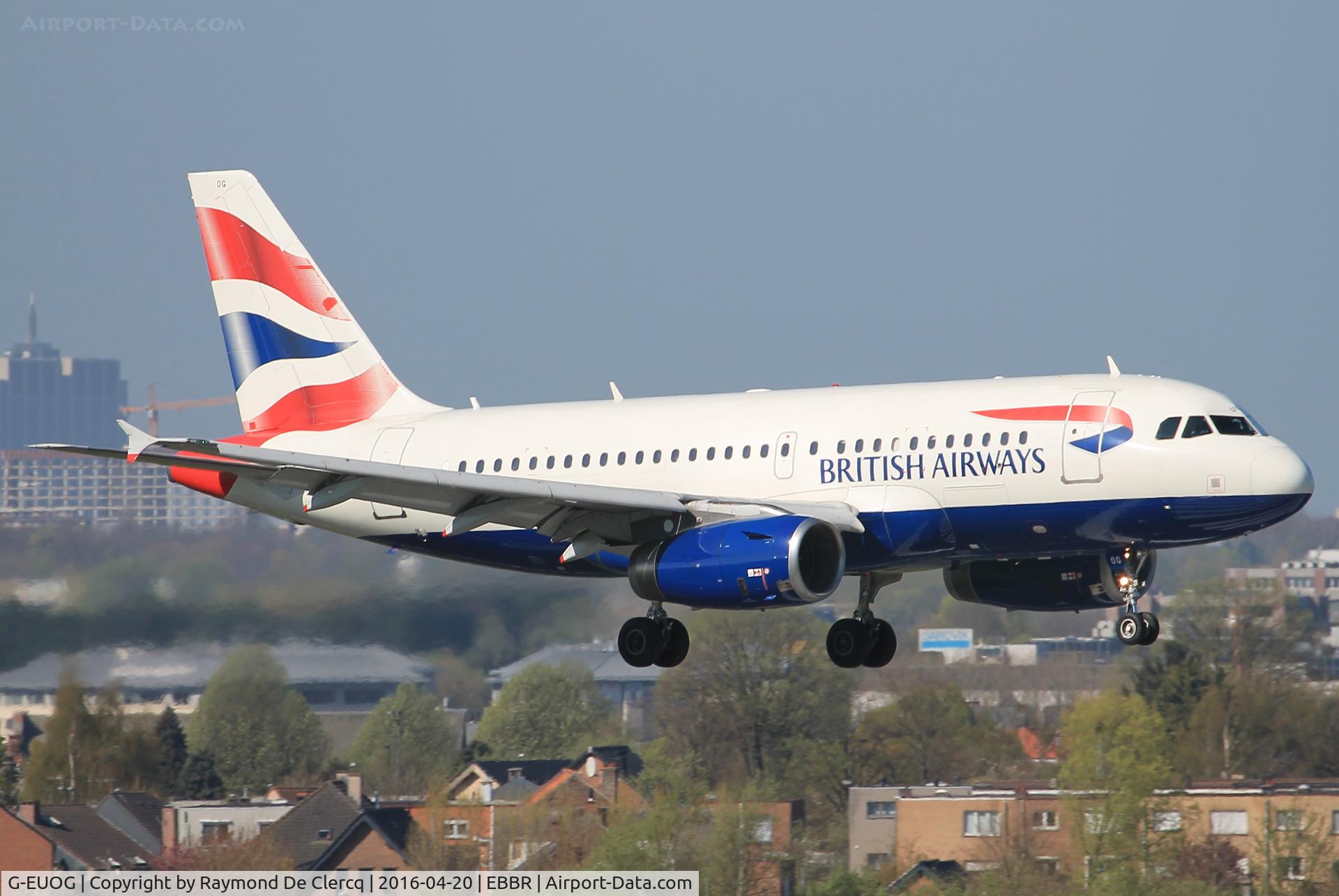 G-EUOG, 2001 Airbus A319-131 C/N 1594, Landing at Brussels rwy 01.