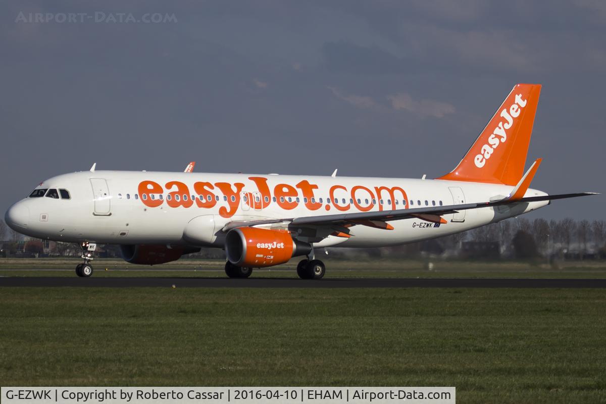 G-EZWK, 2013 Airbus A320-214 C/N 5688, Amsterdam