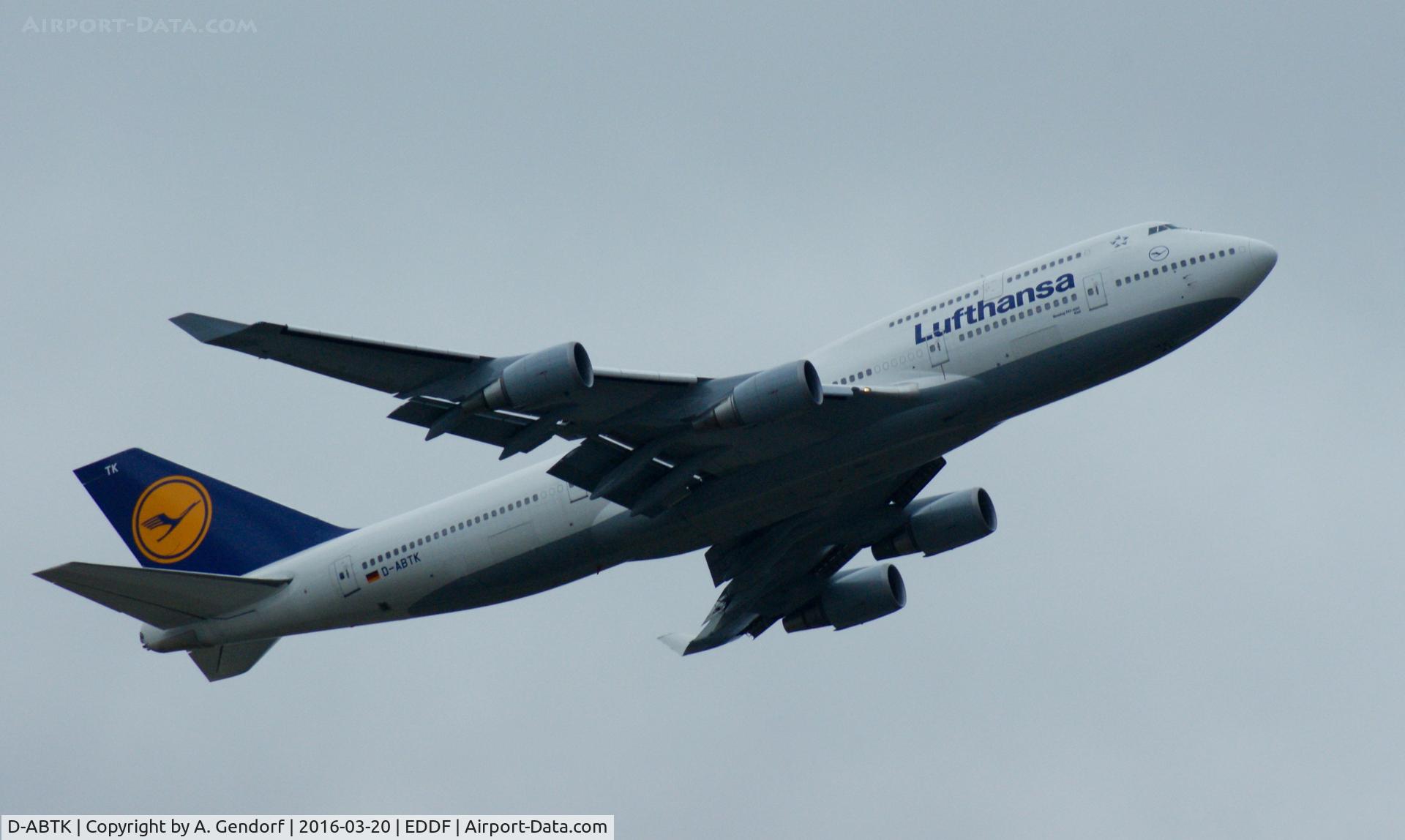 D-ABTK, 2001 Boeing 747-430 C/N 29871, Lufthansa, is here departing at Frankfurt Rhein/Main(EDDF)