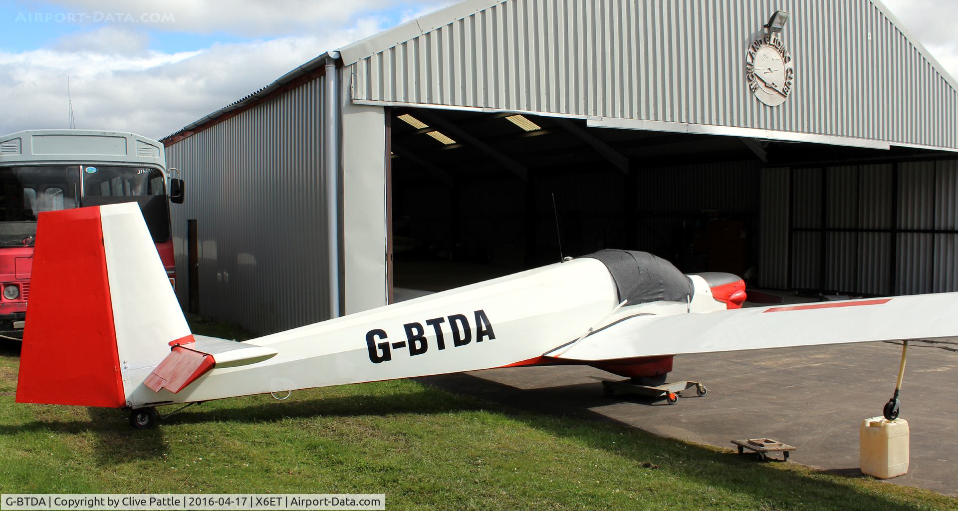 G-BTDA, 1981 Slingsby T-61F Venture T2 C/N 1870, Parked up at Easterton Gliding field, Elgin, Moray.