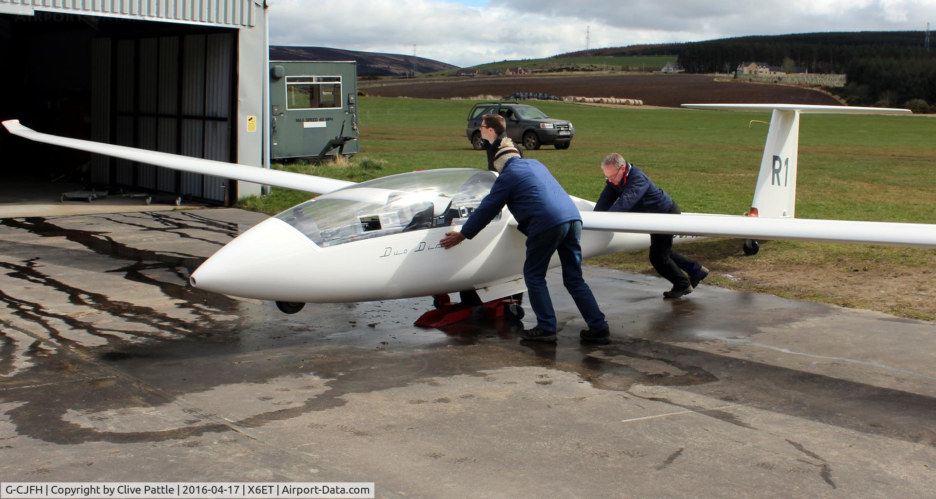 G-CJFH, 2008 Schempp-Hirth Duo Discus C/N 118, Being put to bed at Easterton Gliding field, Elgin, Moray.