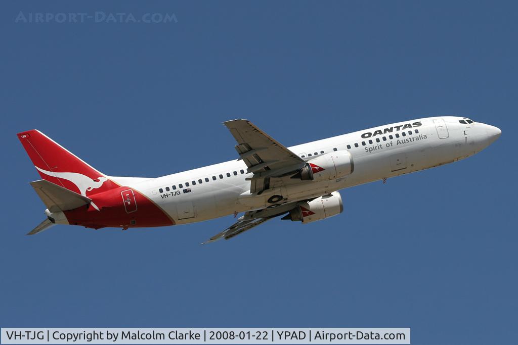VH-TJG, 1990 Boeing 737-476 C/N 24432, Boeing 737-476 on take-off from Adelaide Airport, January 2008.