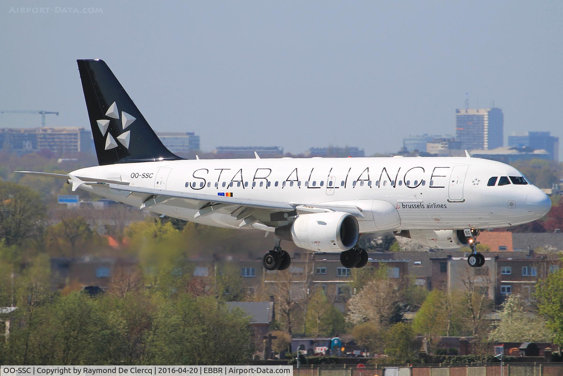OO-SSC, 1999 Airbus A319-112 C/N 1086, Landing on rwy 01.