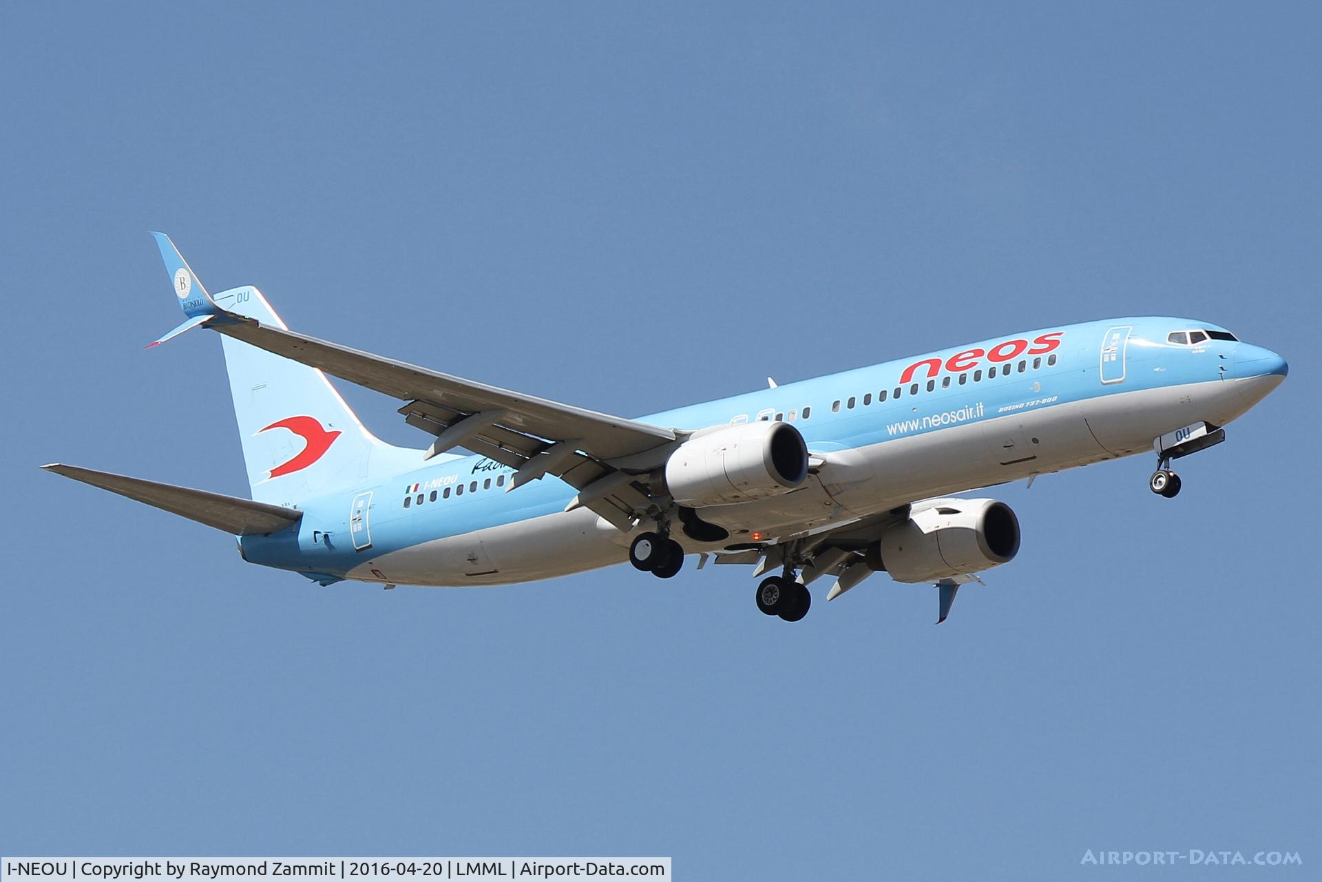 I-NEOU, 2002 Boeing 737-86N C/N 29887, B737-800 I-NEOU Neosair