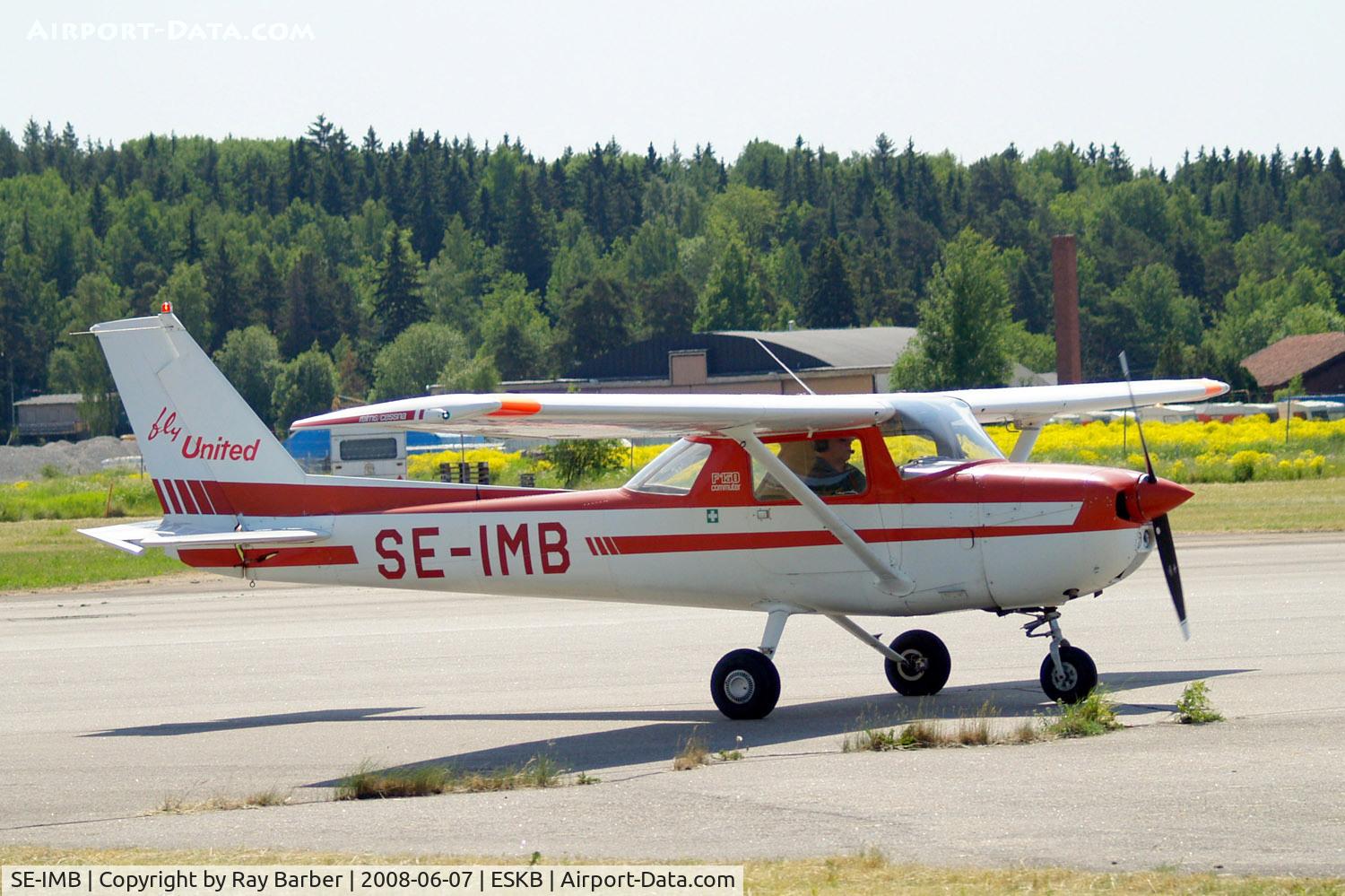 SE-IMB, 1977 Reims F150M C/N F15001425, R/Cessna F.150M [1425] Stockholm-Barkarby~SE 07/06/2008