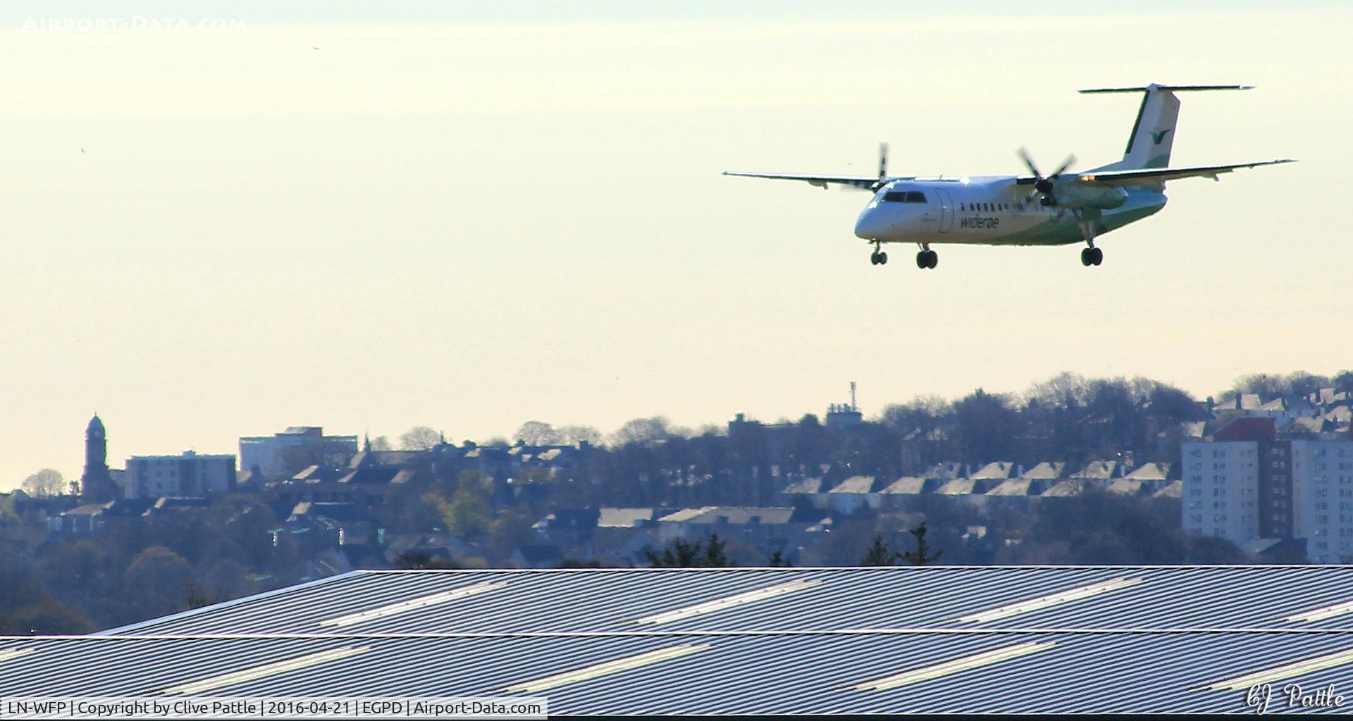 LN-WFP, 1998 De Havilland Canada DHC-8-311Q Dash 8 C/N 495, Landing at Aberdeen EGPD/ABZ
