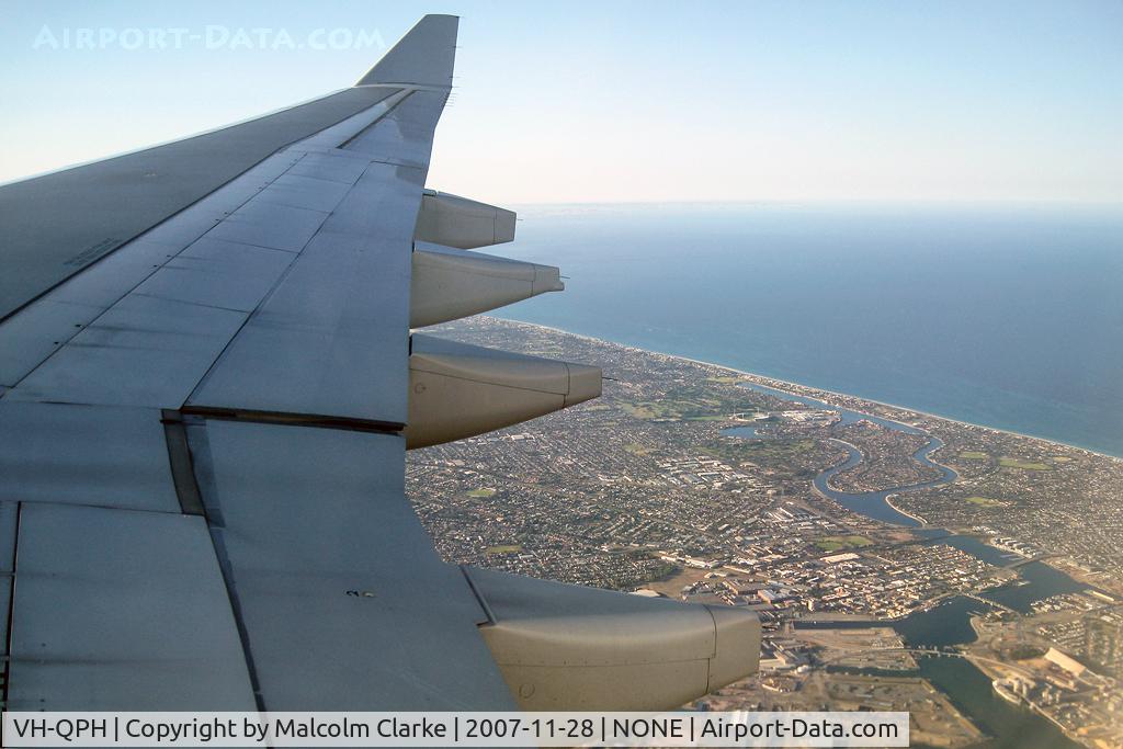 VH-QPH, 2005 Airbus A330-303 C/N 0695, Airbus A330-303 VH-QPH. Arrival in Australia over Port Adelaide, November 28 2007.