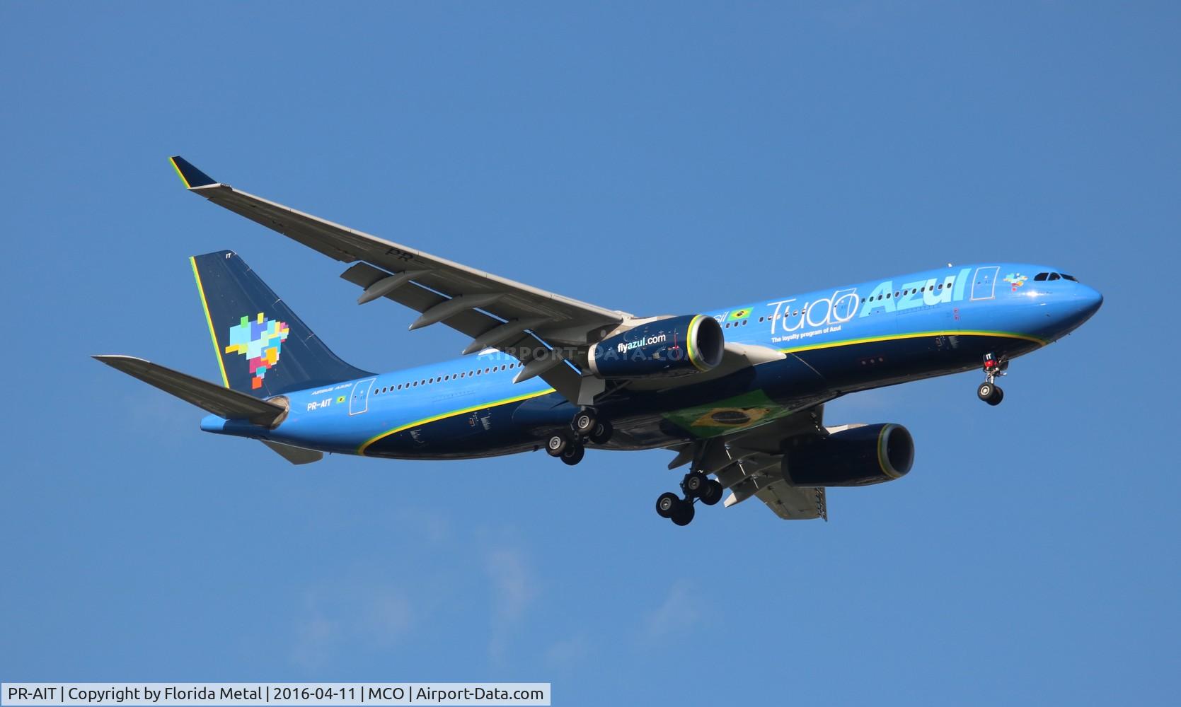 PR-AIT, 2003 Airbus A330-243 C/N 529, Azul Tudo