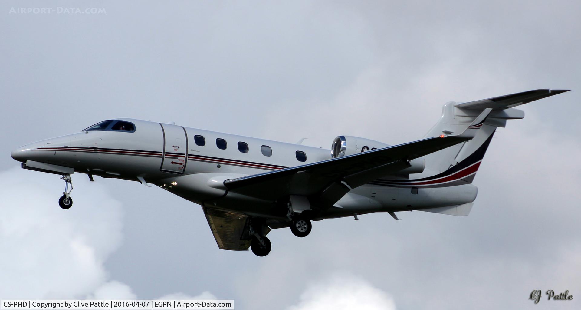 CS-PHD, 2014 Embraer EMB-505 Phenom 300 C/N 50500225, Landing at Dundee Riverside EGPN/DND