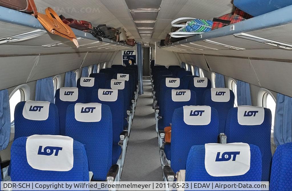 DDR-SCH, Tupolev Tu-134 C/N 9350906, Cabin of Tupolev 134 DDR-SCH (This time LOT Interior)