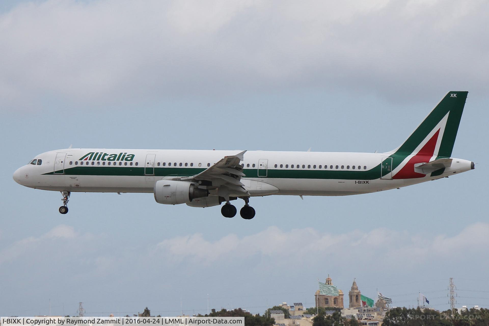 I-BIXK, 2000 Airbus A321-112 C/N 1220, A321 I-BIXK Alitalia
