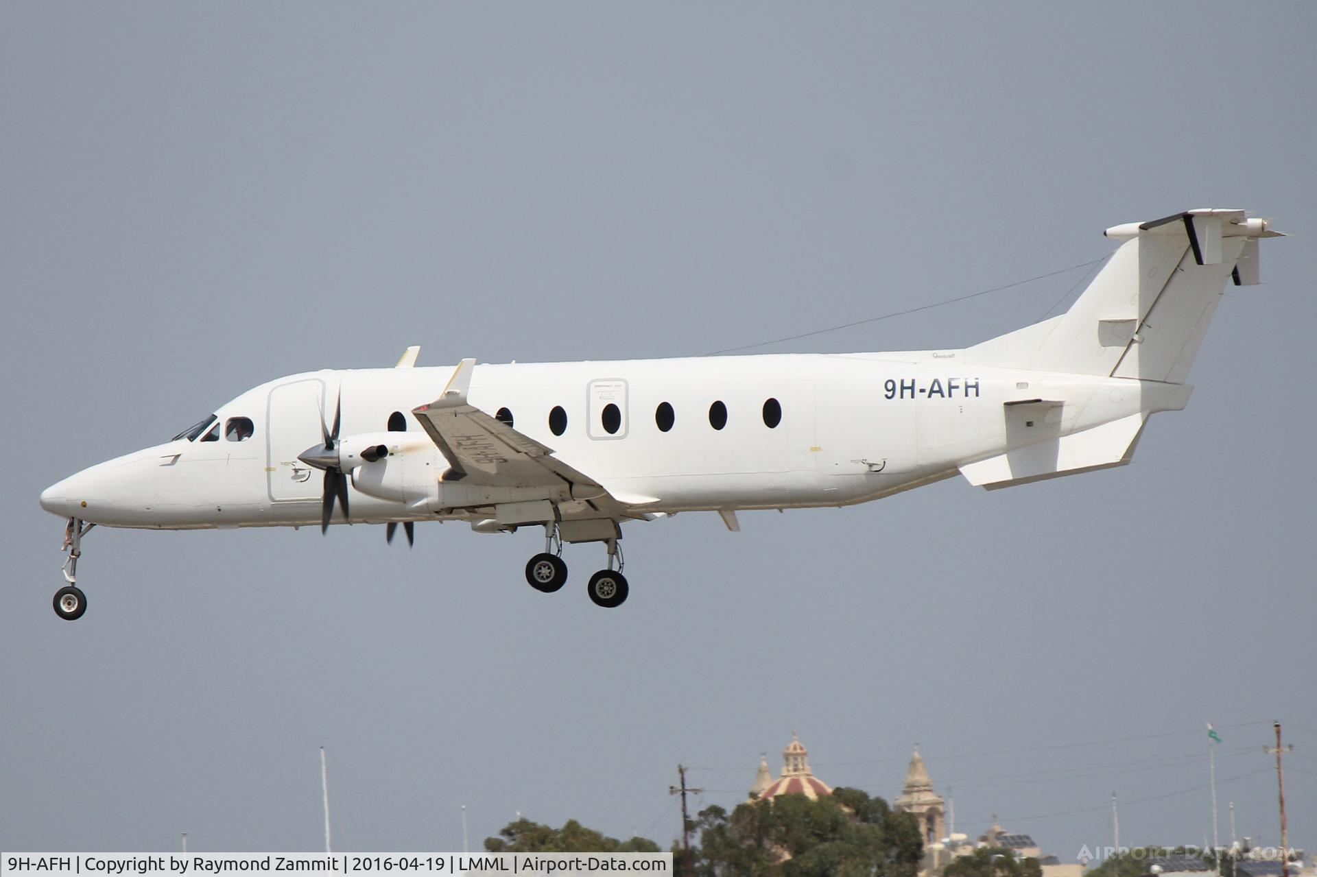 9H-AFH, 2000 Raytheon 1900D C/N UE-372, Beechcraft1900 9H-AFH Medavia