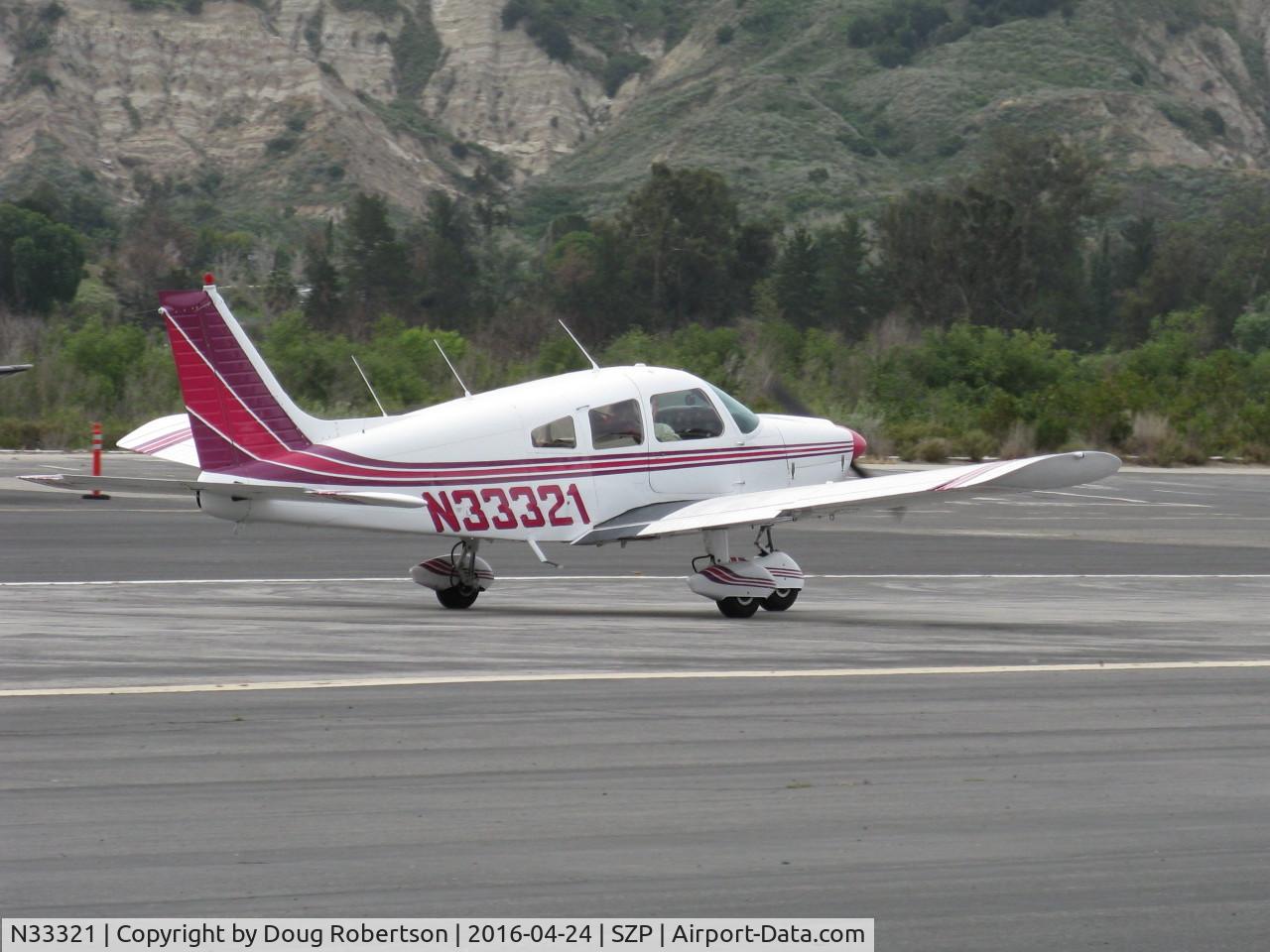 N33321, 1975 Piper PA-28-180 Cherokee C/N 28-7505133, 1975 Piper PA-28-180 ARCHER, Lycoming O&VO-360 180 Hp, landing roll Rwy 22