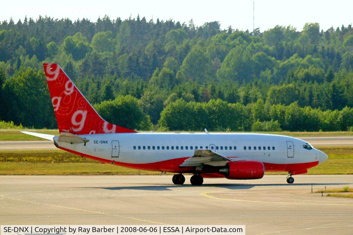 SE-DNX, 1999 Boeing 737-683 C/N 28304, Boeing 737-683 [28304] (SAS Scandinavian Airlines) Arlanda~SE 06/06/2008
