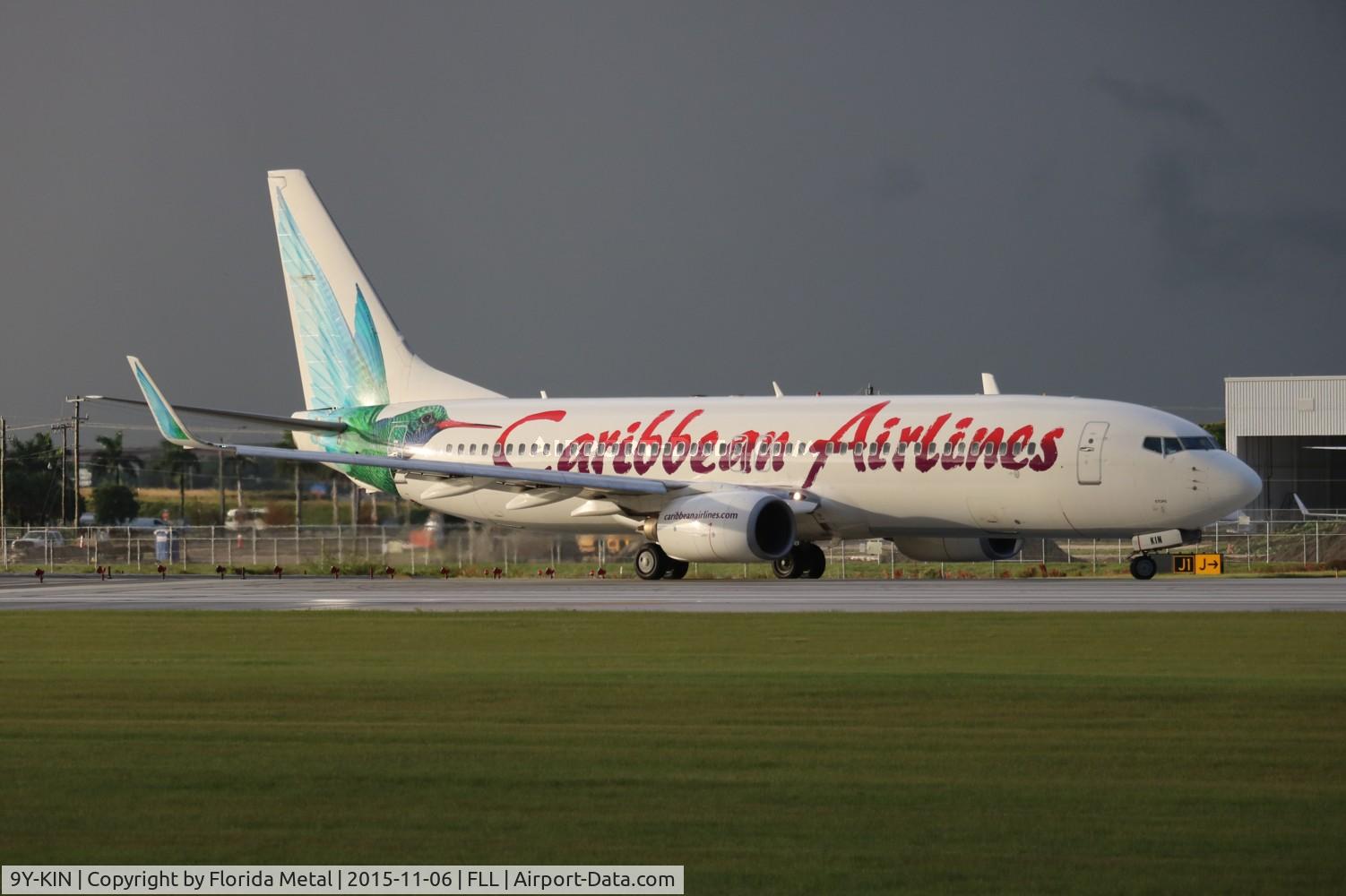 9Y-KIN, 2000 Boeing 737-8Q8 C/N 28234, Caribbean