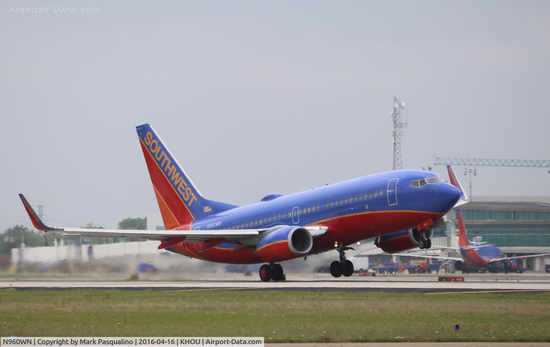 N960WN, 2011 Boeing 737-7H4 C/N 36675, Boeing 737-700