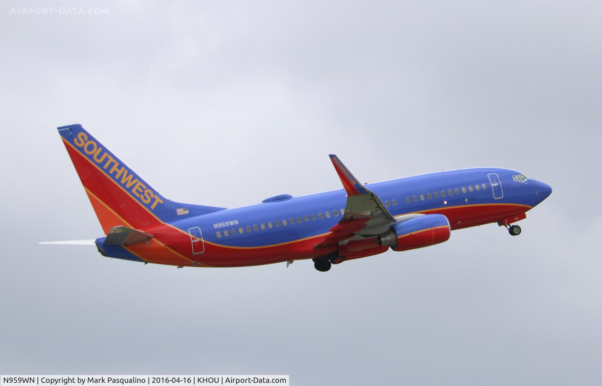 N959WN, 2011 Boeing 737-7H4 C/N 36674, Boeing 737-700