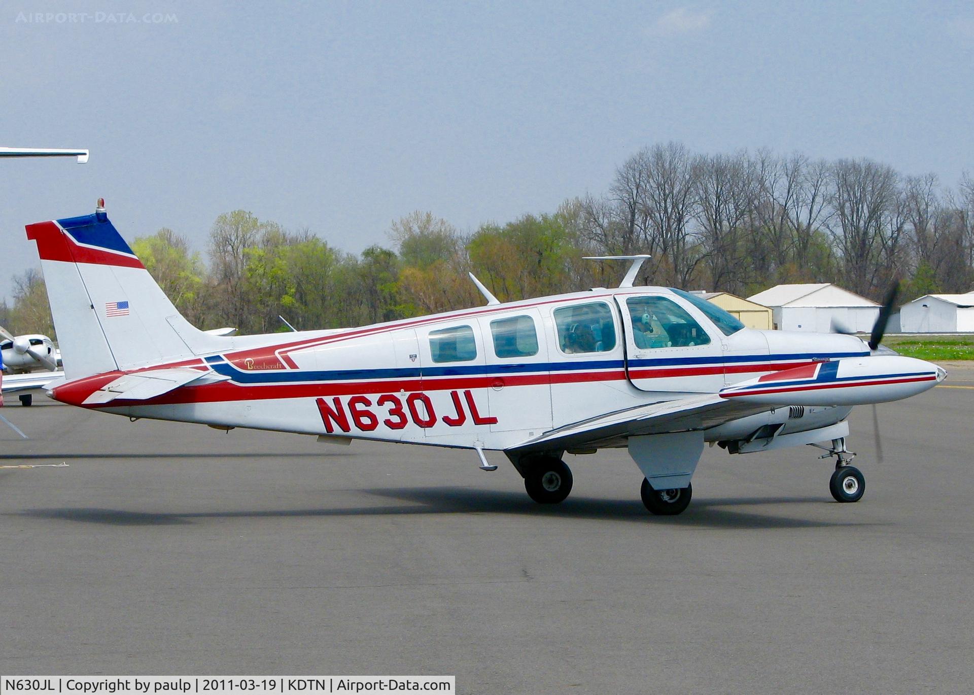 N630JL, 1976 Beech A36 Bonanza 36 C/N E-821, At Downtown Shreveport.