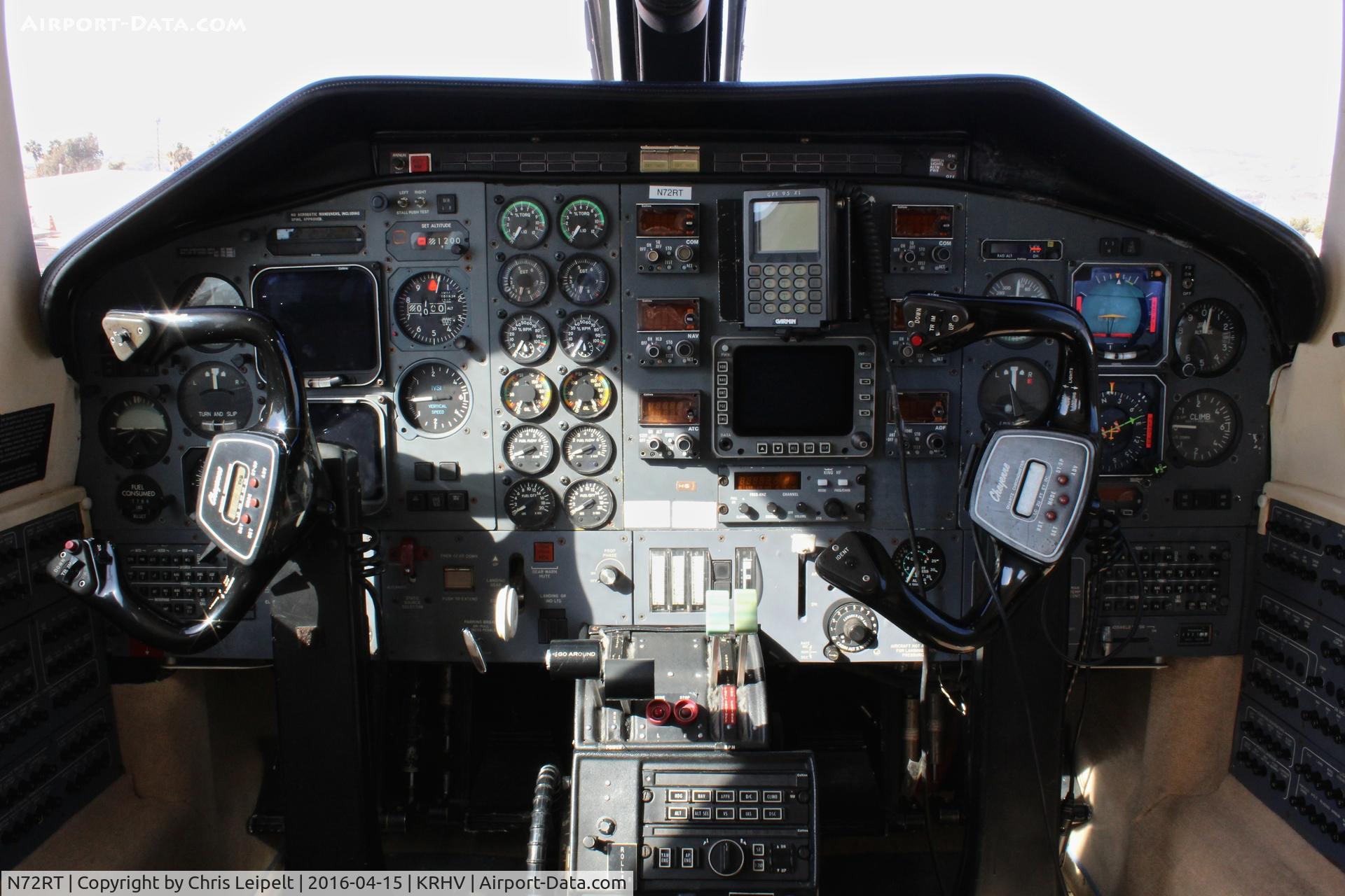 N72RT, 1985 Piper PA-42-1000 Cheyenne 400LS C/N 42-5527026, Locally-based 2006 Piper Cheyenne 400LS cockpit at Reid Hillview Airport, San Jose, CA.