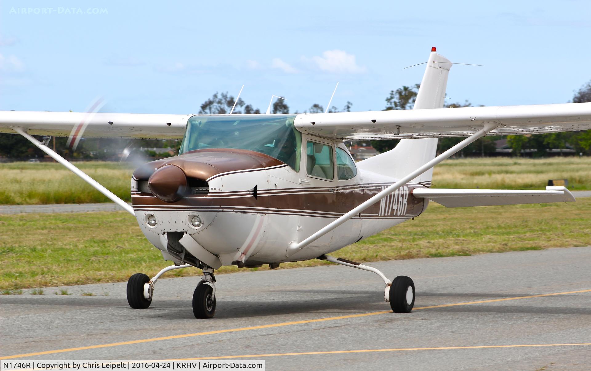 N1746R, 1978 Cessna R182 Skylane RG C/N R18200543, Locally-based 1978 Cessna 182RG taxing out for departure at Reid Hillview Airport, San Jose, CA.