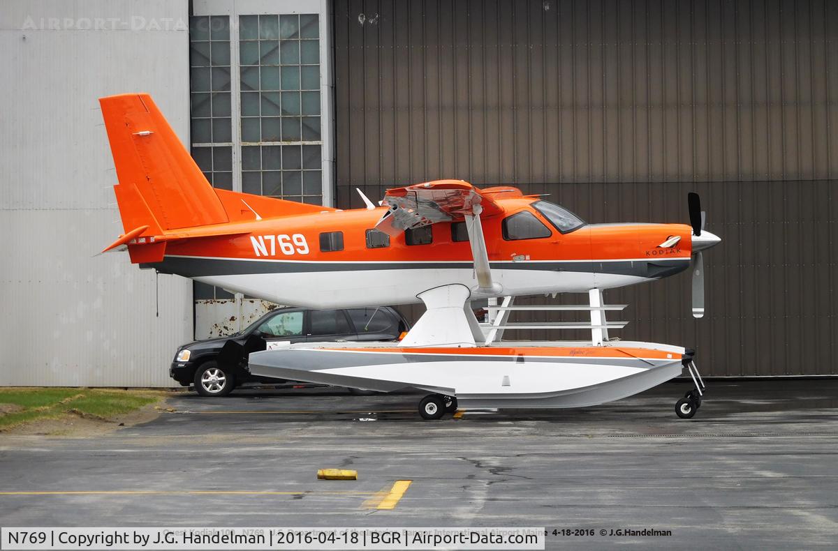 N769, 2009 Quest Kodiak 100 C/N 100-0023, At Bangor Maine.