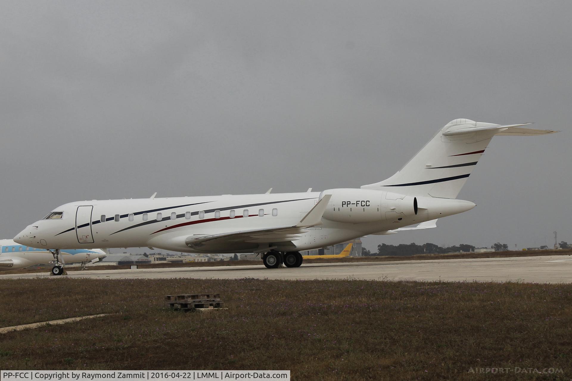 PP-FCC, 2013 Bombardier BD-700-1A10 Global 6000 C/N 9556, Bombardier BD-700 Global 6000 PP-FCC