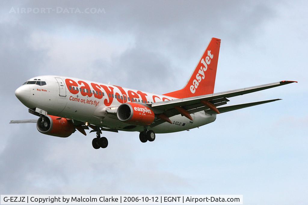 G-EZJZ, 2003 Boeing 737-73V C/N 32421, Boeing 737-73V on approach to 25 at Newcastle Airport, October 2006.